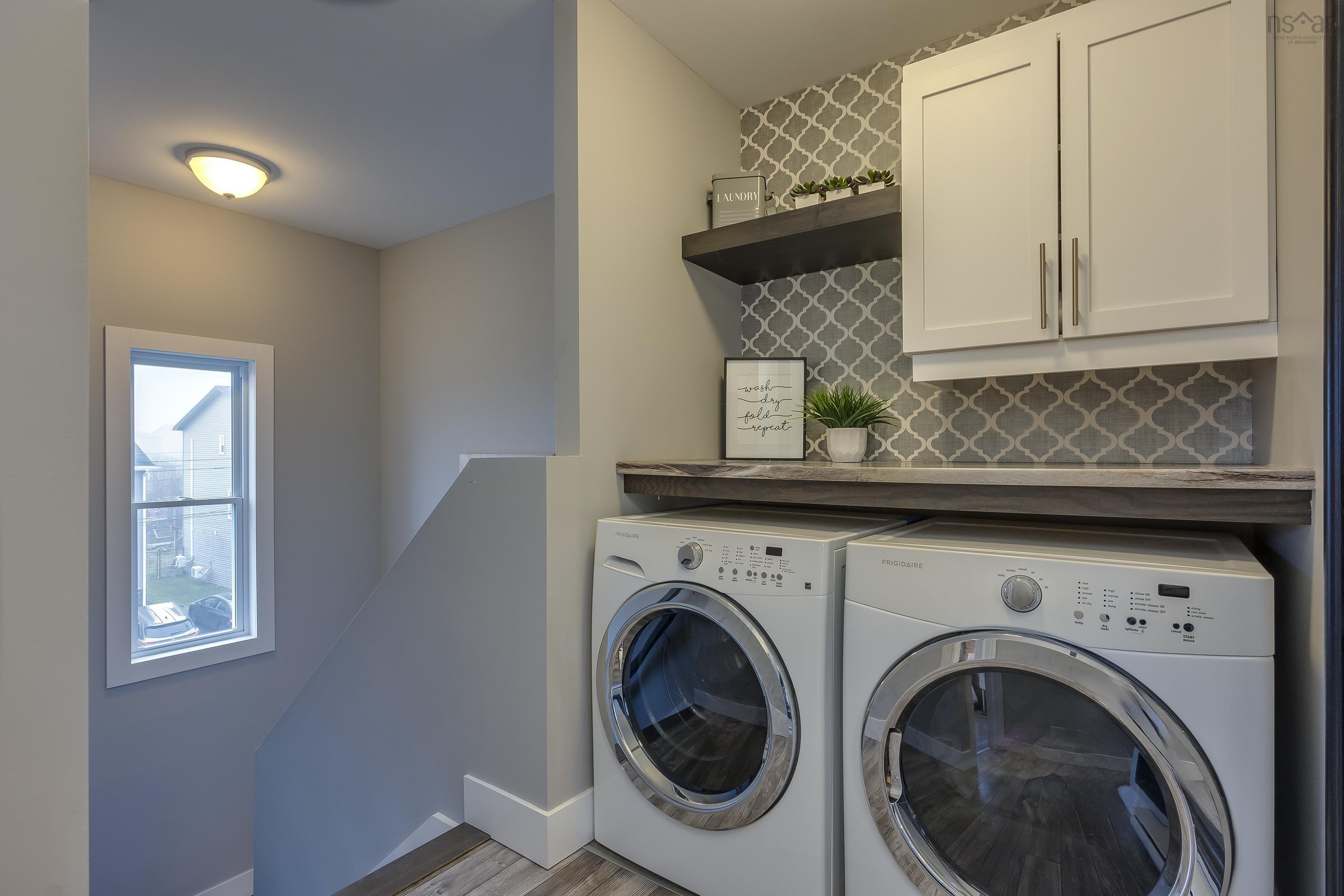 $569,900.00: 3 Onyx Crescent, Halifax