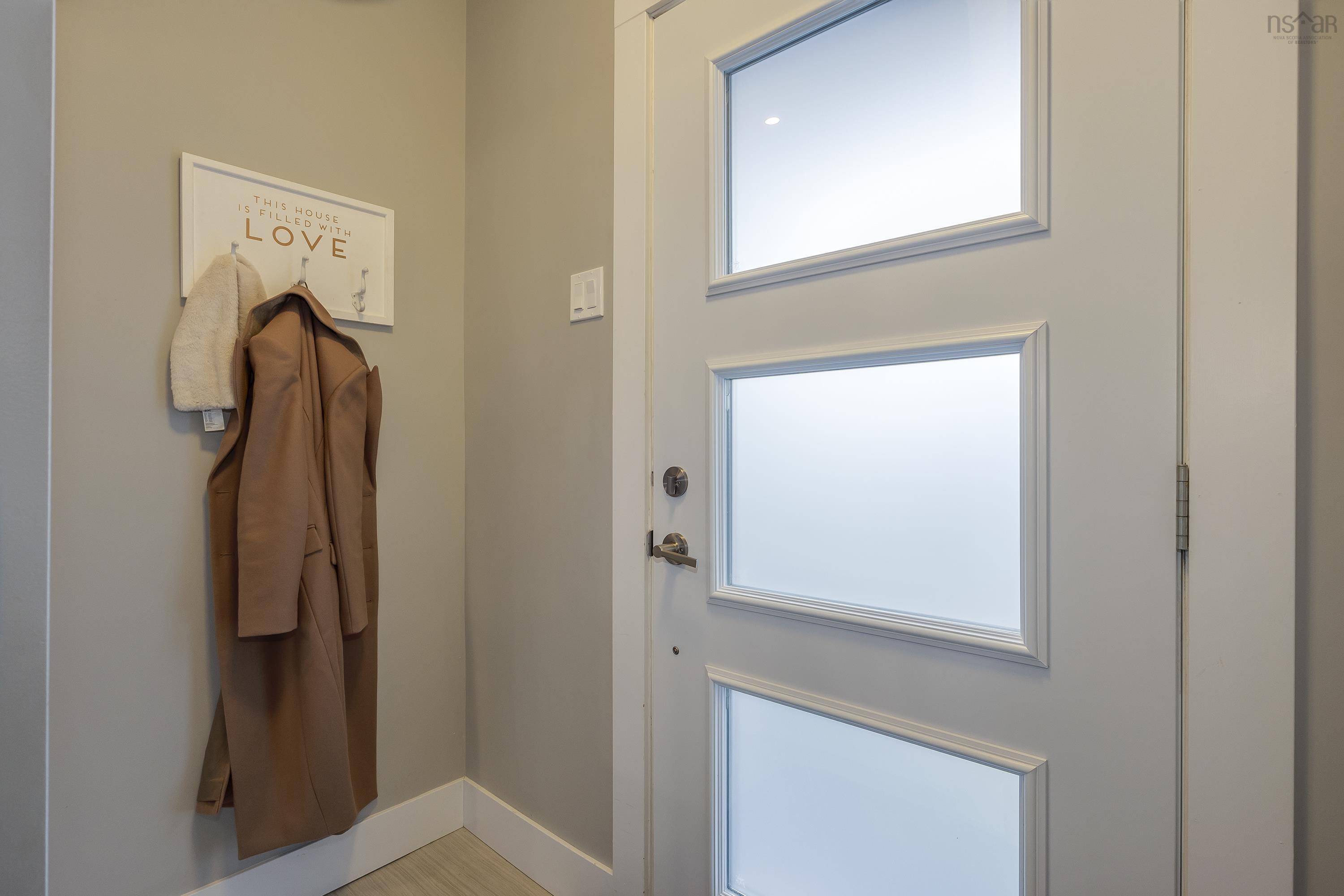 $569,900.00: 3 Onyx Crescent, Halifax