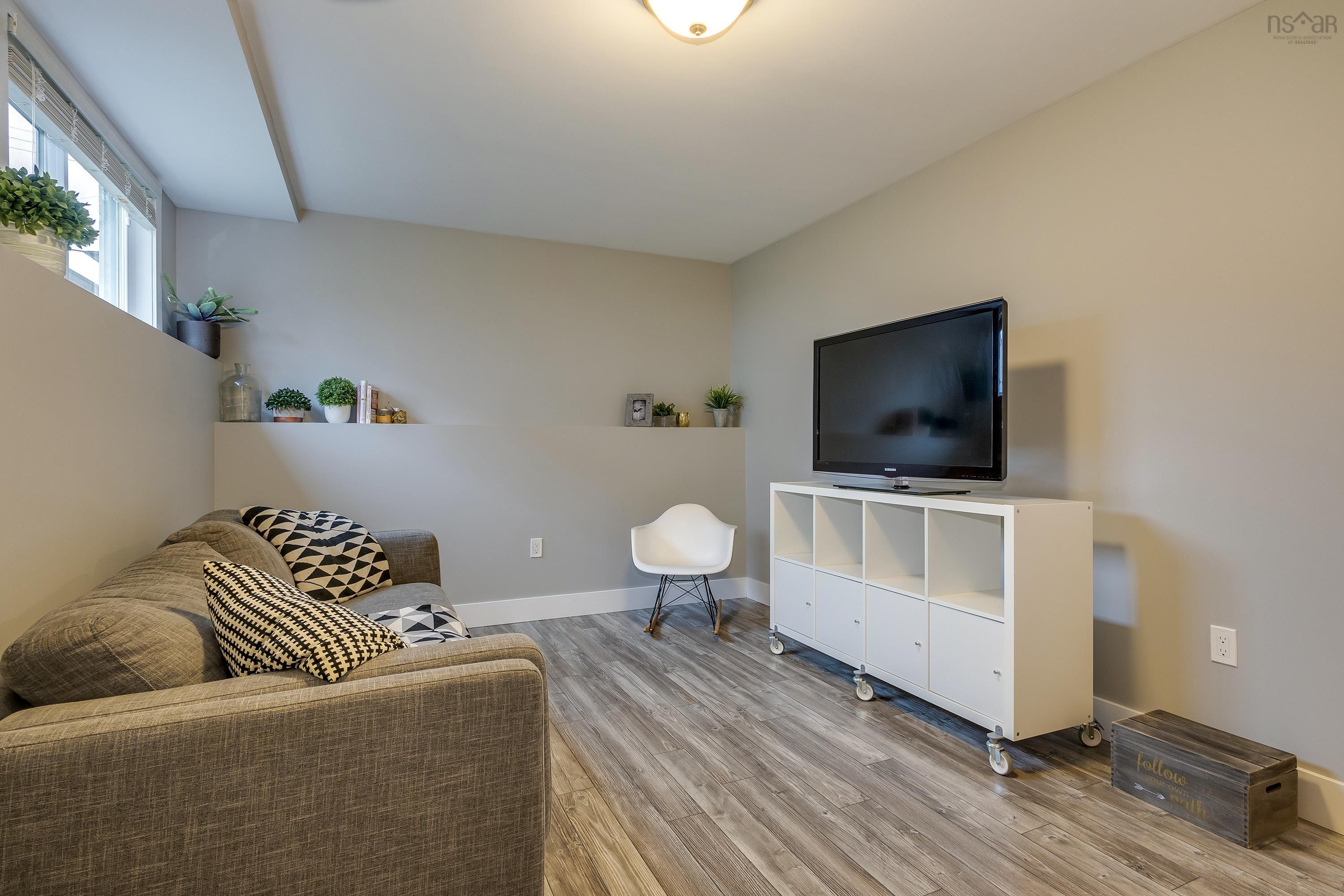 $569,900.00: 3 Onyx Crescent, Halifax