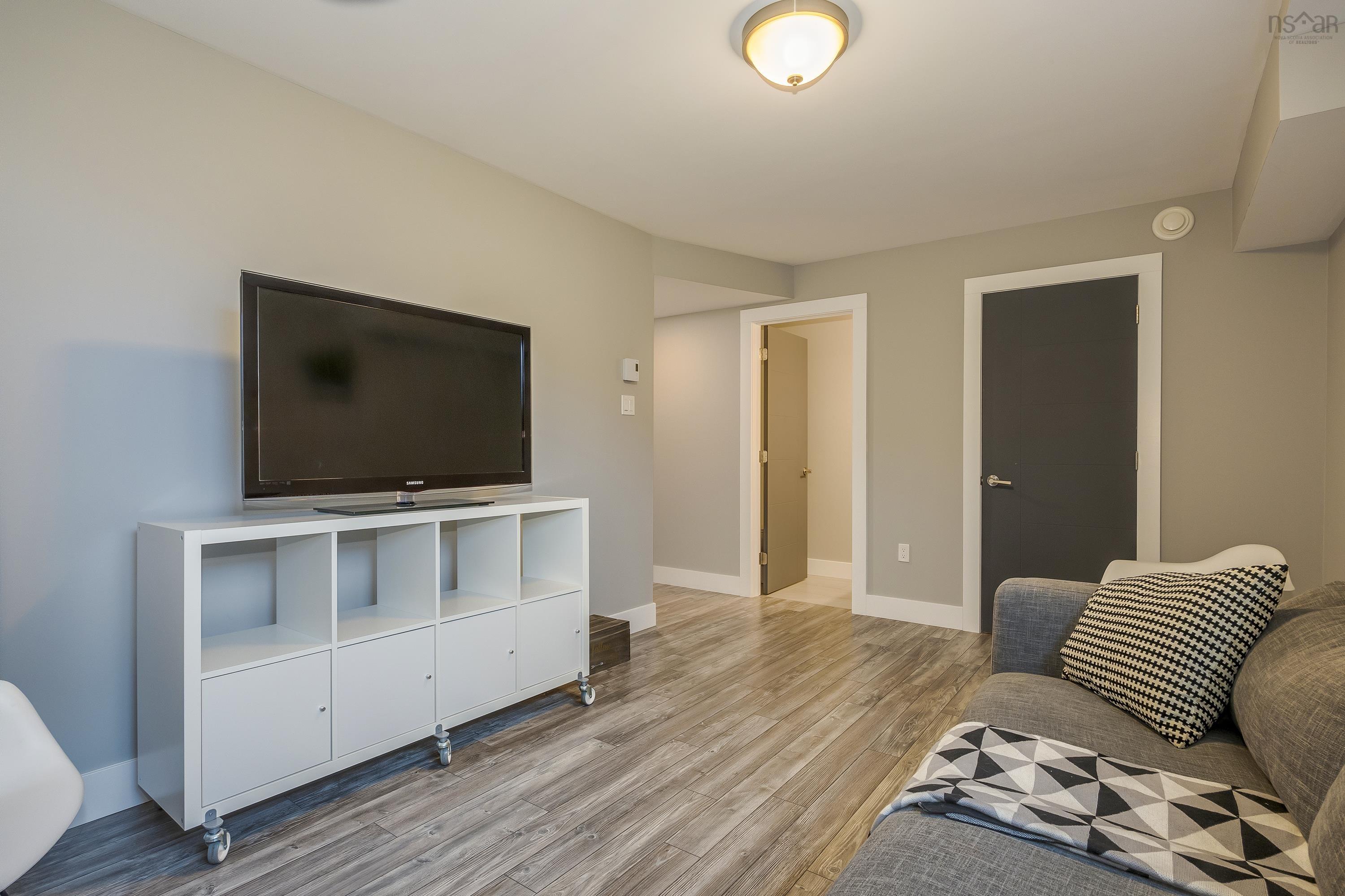 $569,900.00: 3 Onyx Crescent, Halifax