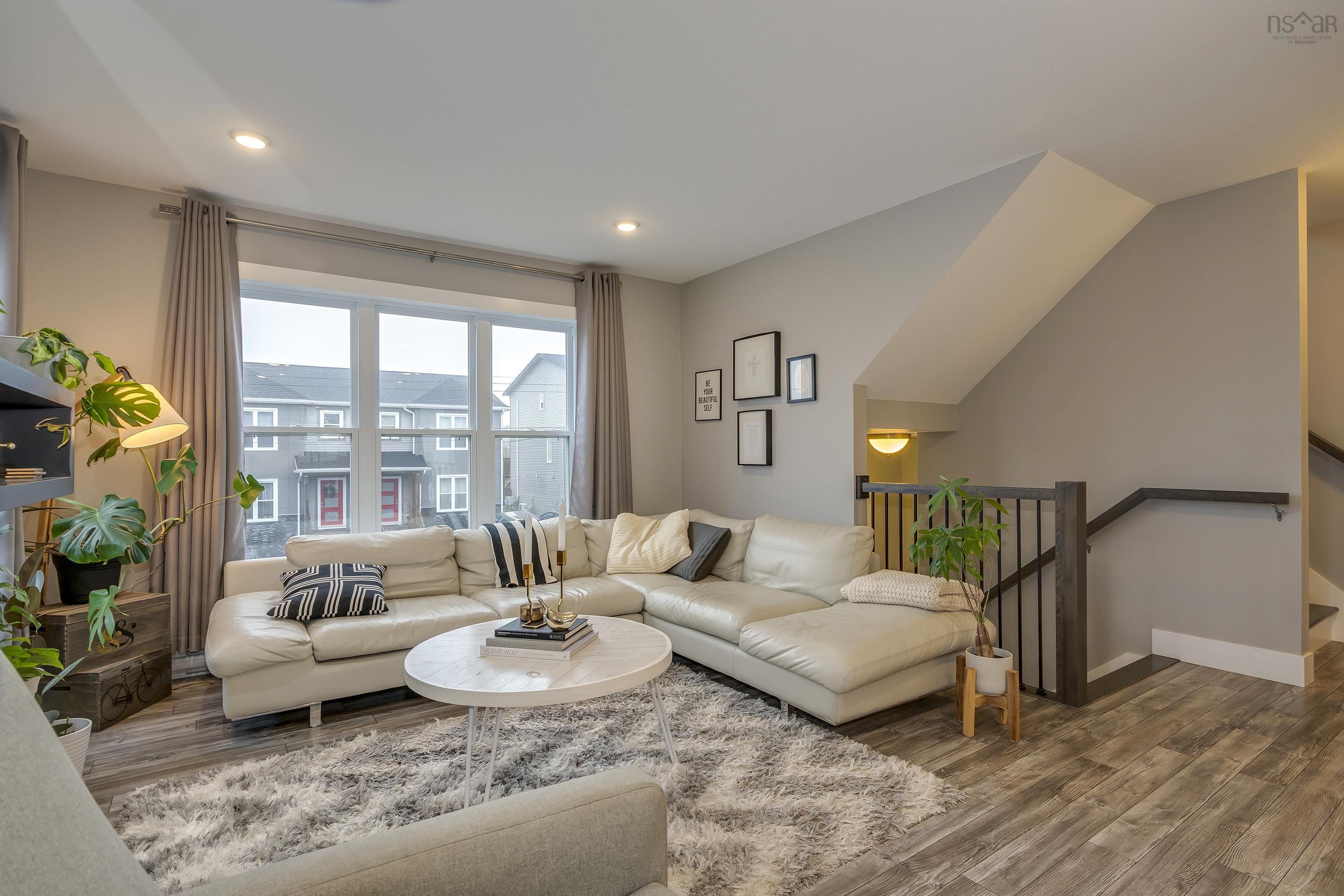 $569,900.00: 3 Onyx Crescent, Halifax