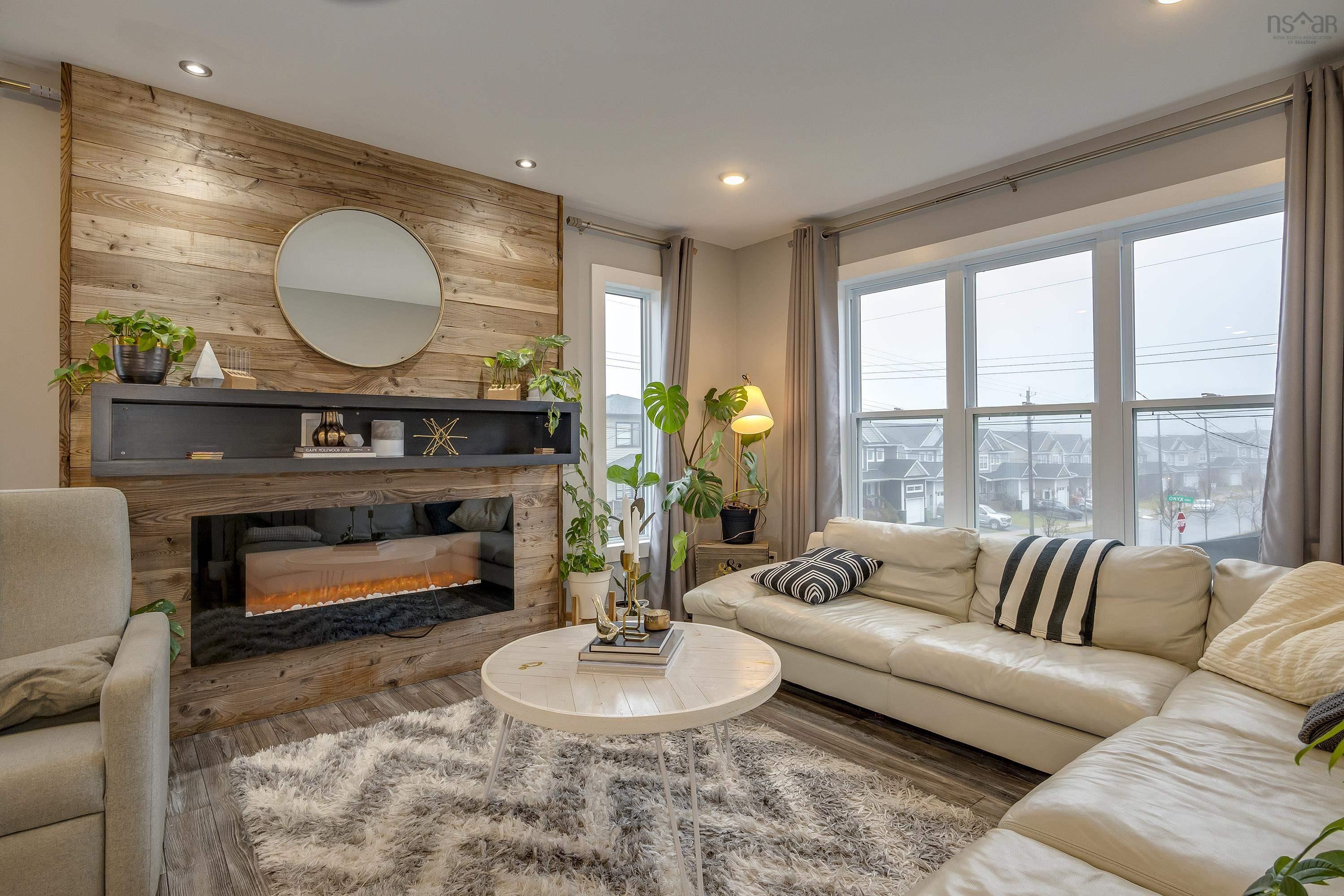 $569,900.00: 3 Onyx Crescent, Halifax
