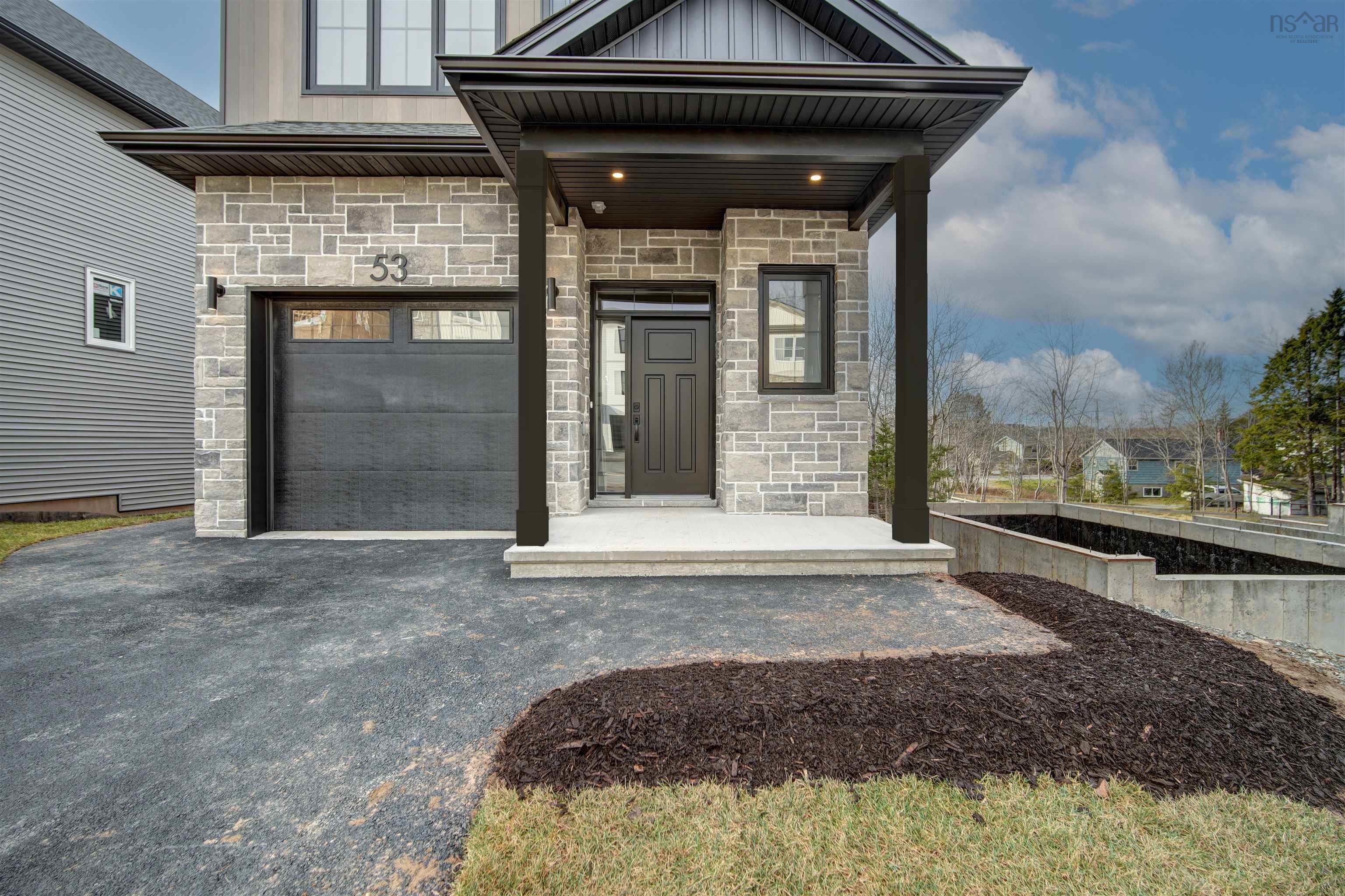 $764,900.00: PC36 53 Pearlgarden Close, Dartmouth