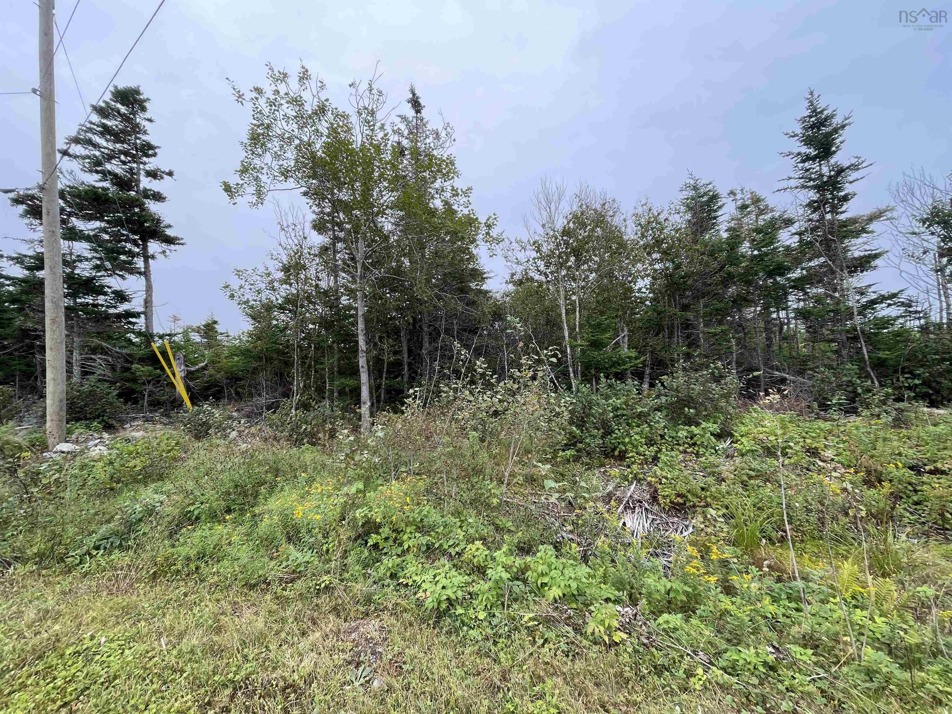 $249,900.00: 82 10 Wiskubok Crescent, Clam Bay