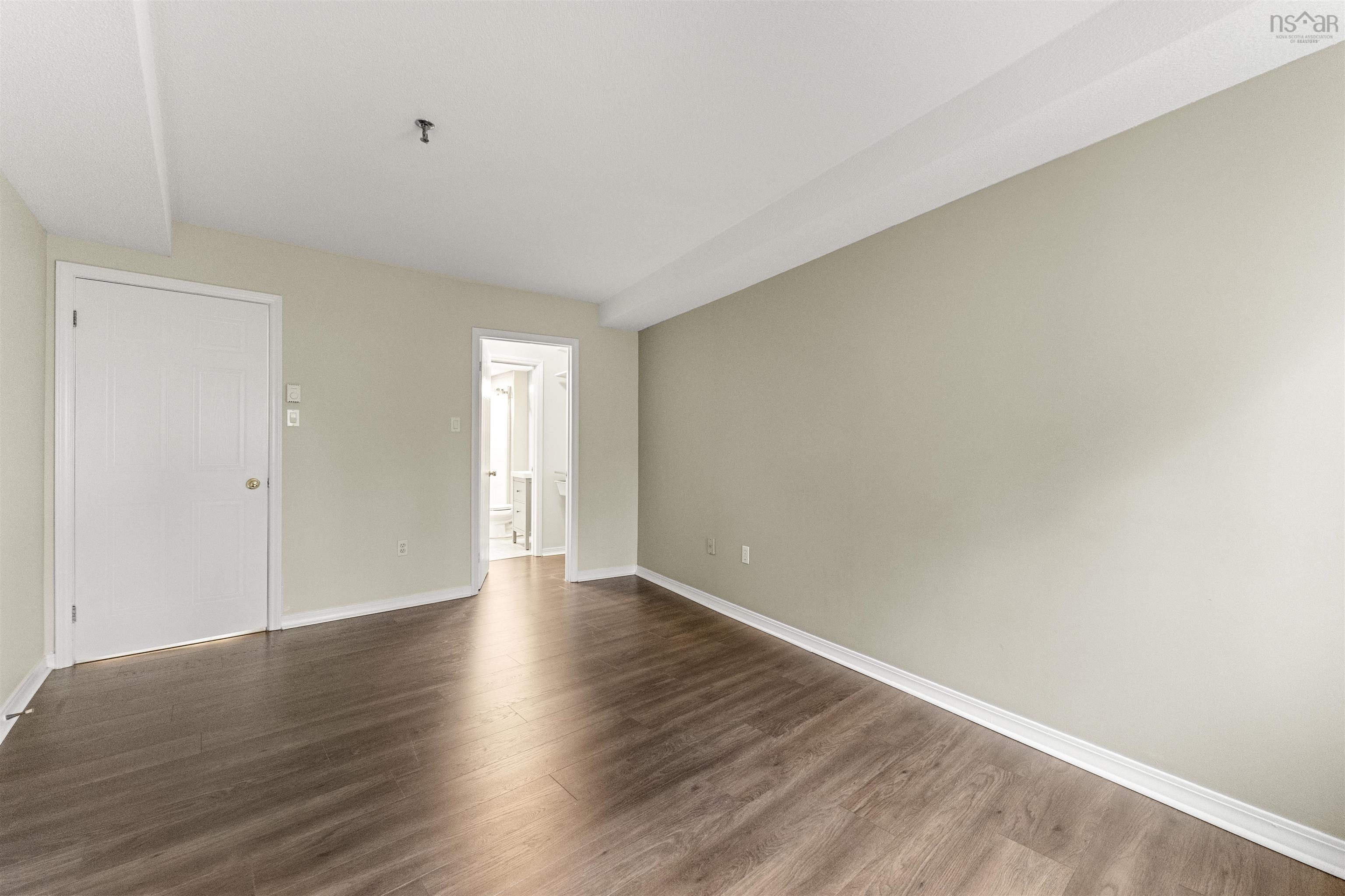 $494,900.00: 310 80 Spinnaker Drive, Halifax