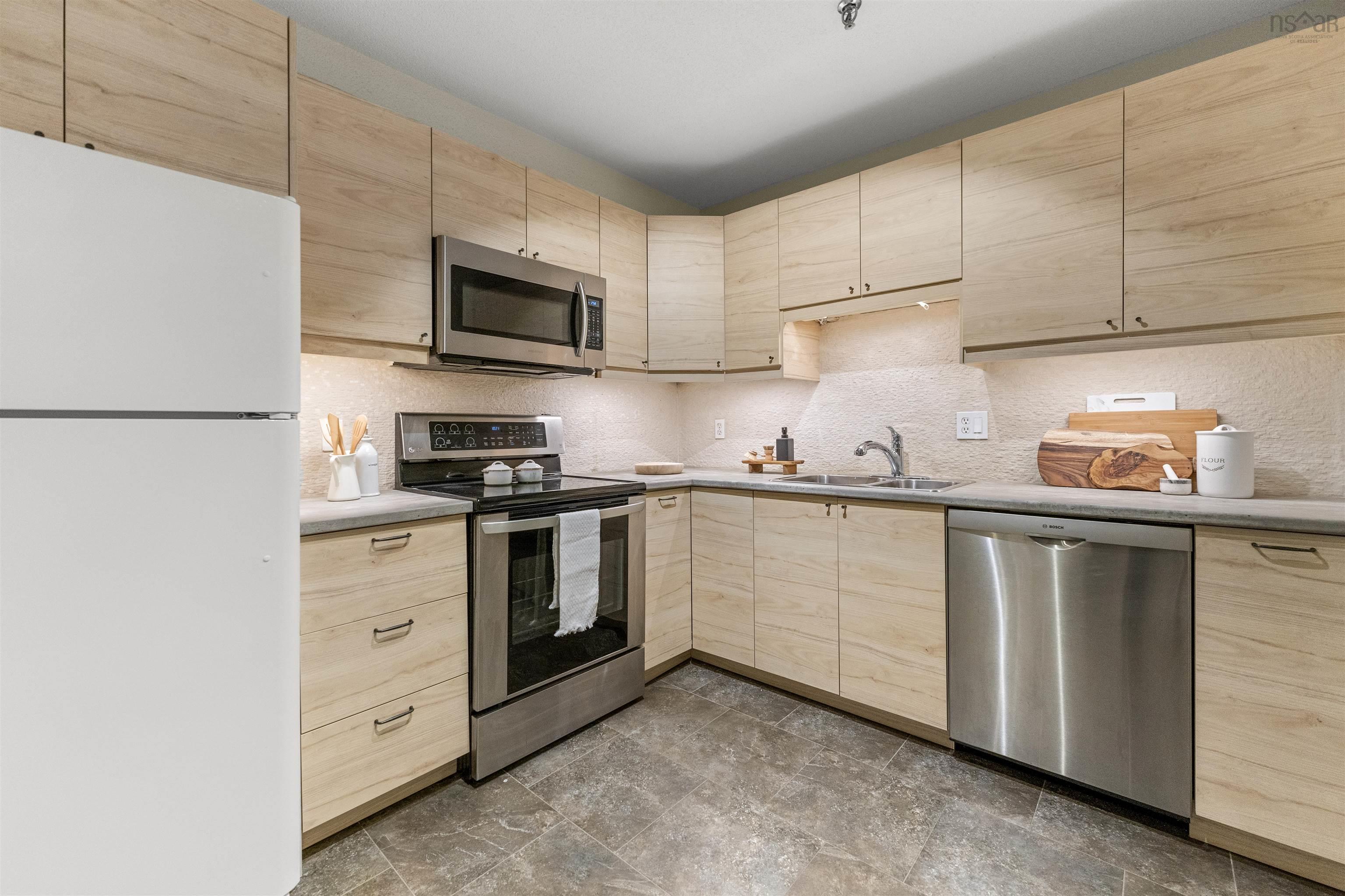 $494,900.00: 310 80 Spinnaker Drive, Halifax