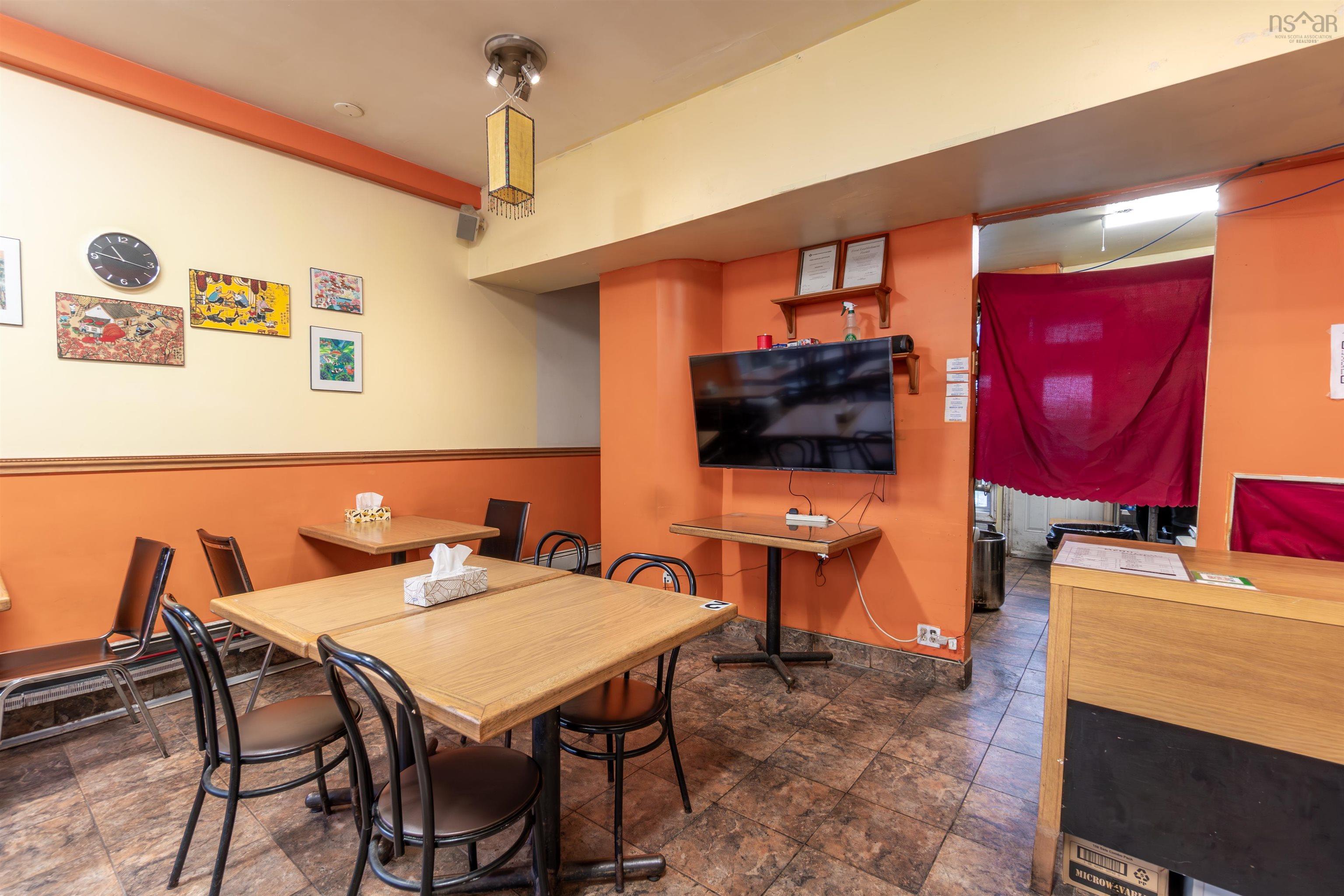 $198,000.00: 5566 Fenwick Street, Halifax