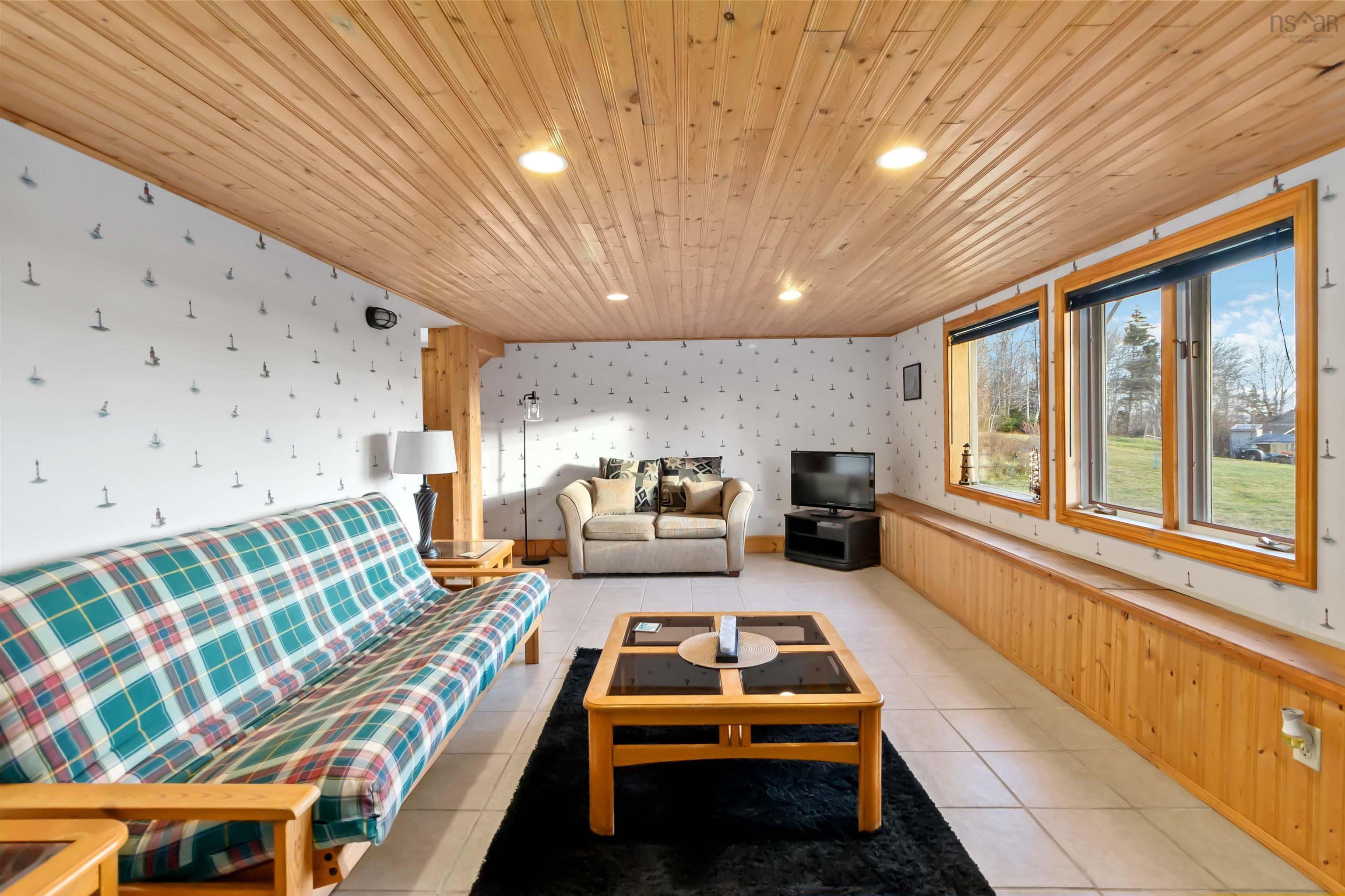 $349,900.00: 5 11 Beach View Lane, Summerville Centre