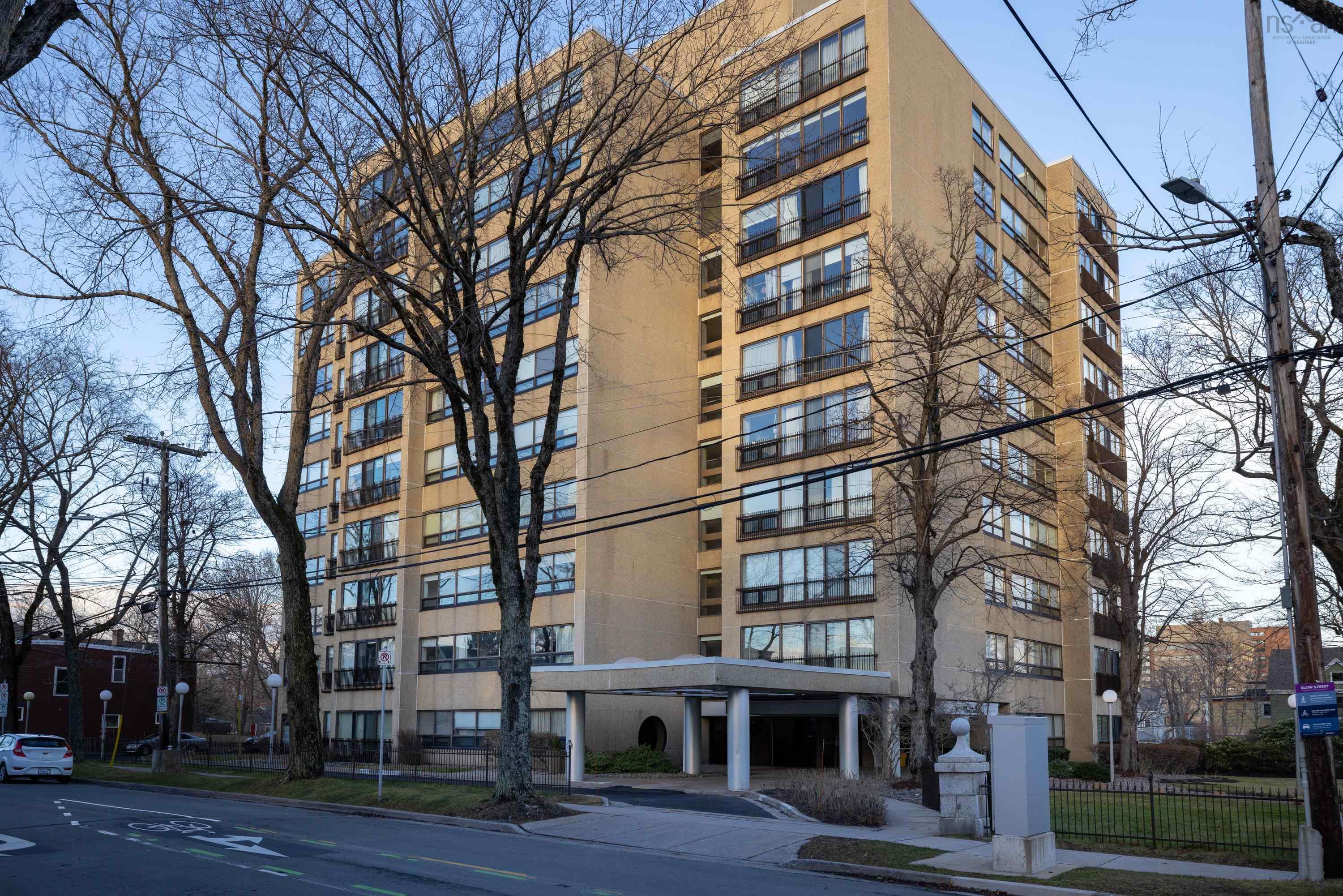 $624,900.00: 705 6095 Coburg Road, Halifax