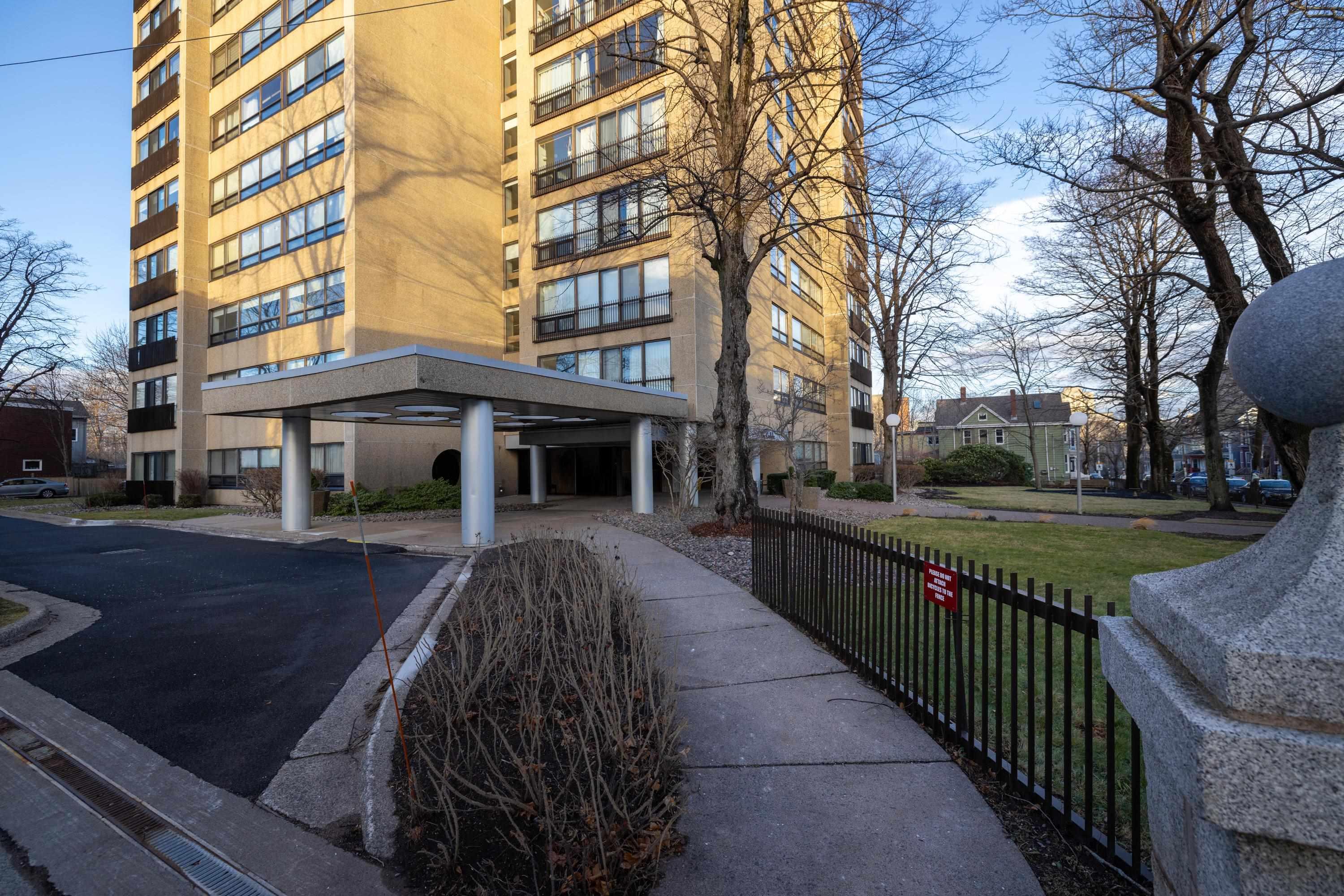 $624,900.00: 705 6095 Coburg Road, Halifax