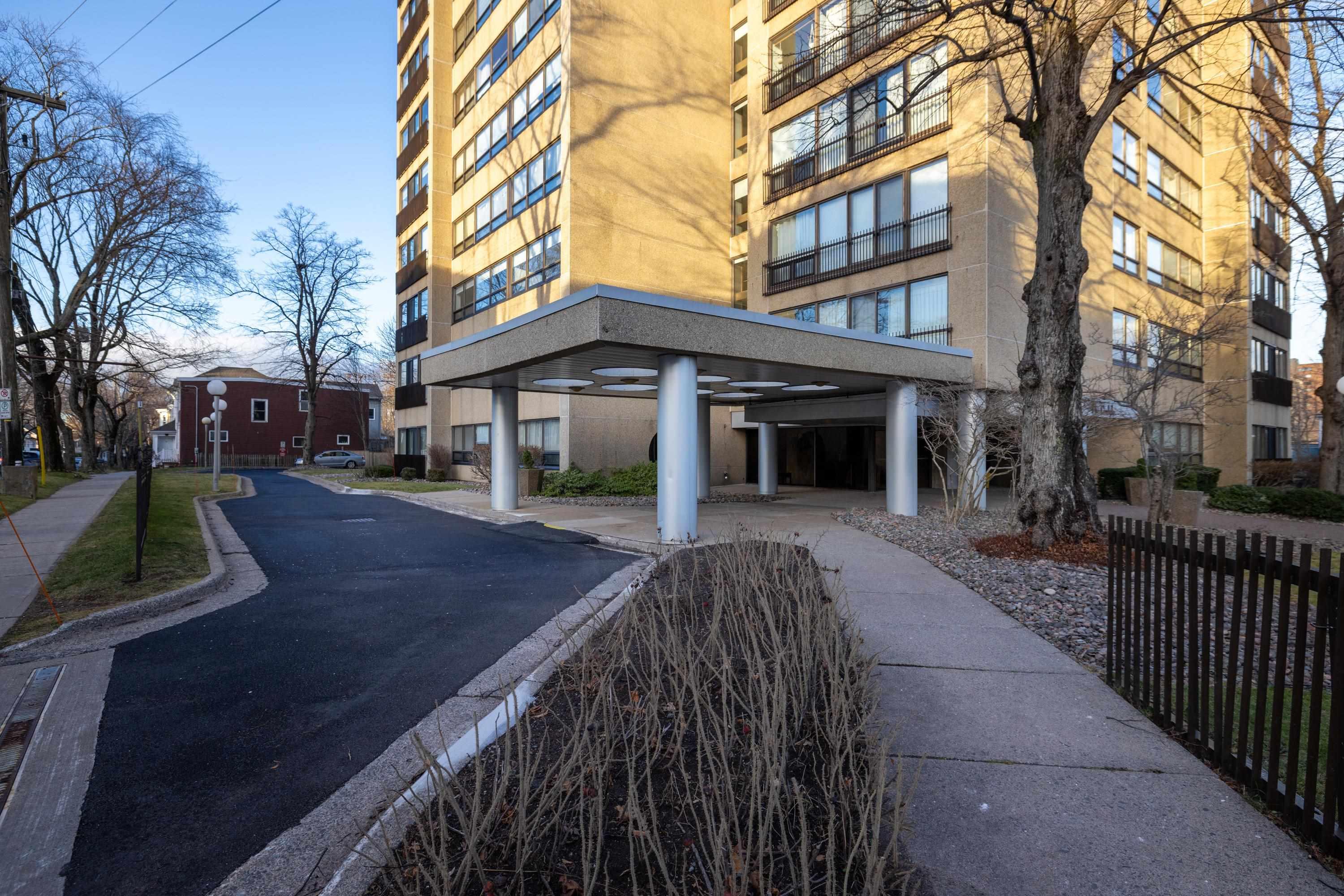 $624,900.00: 705 6095 Coburg Road, Halifax