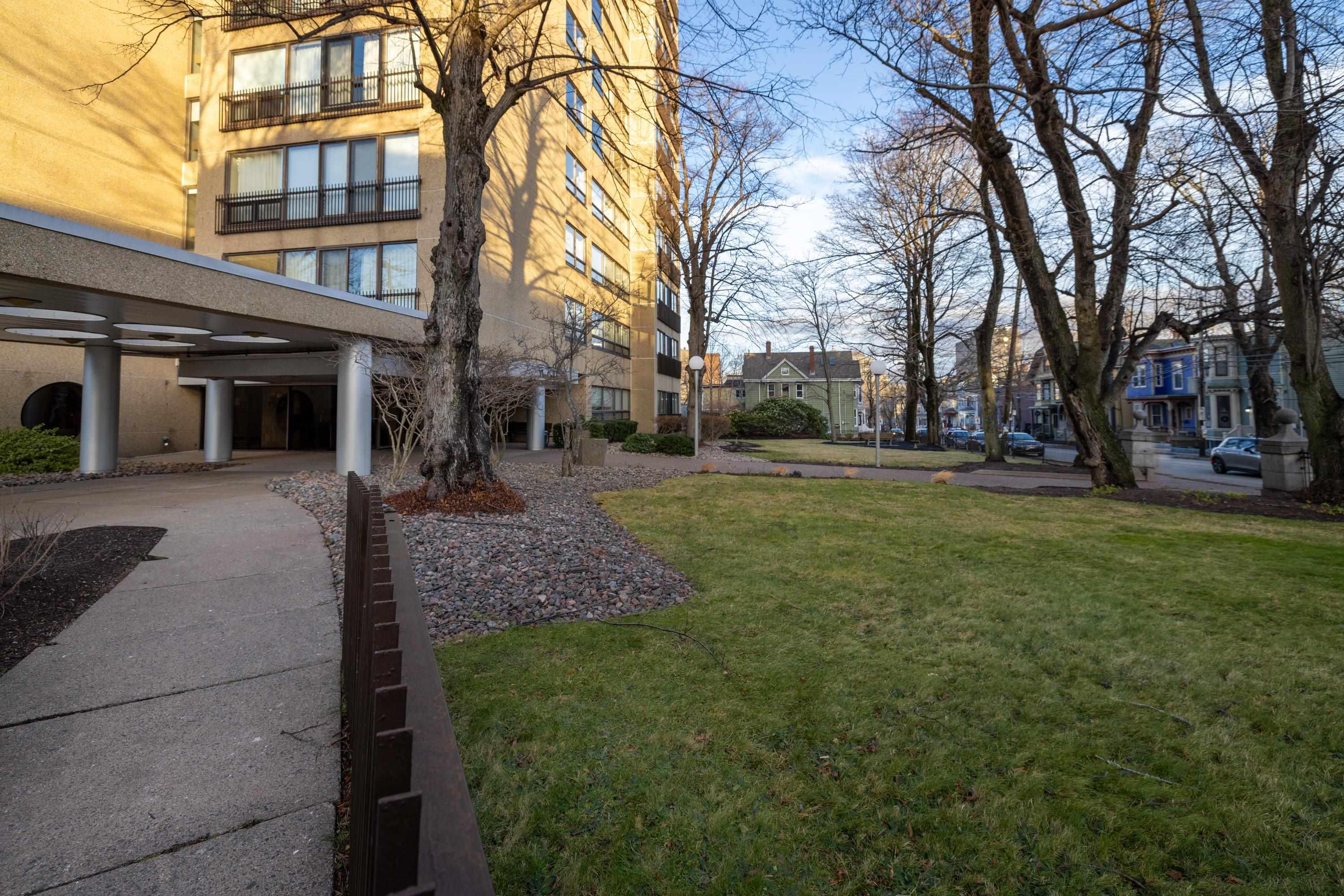 $624,900.00: 705 6095 Coburg Road, Halifax