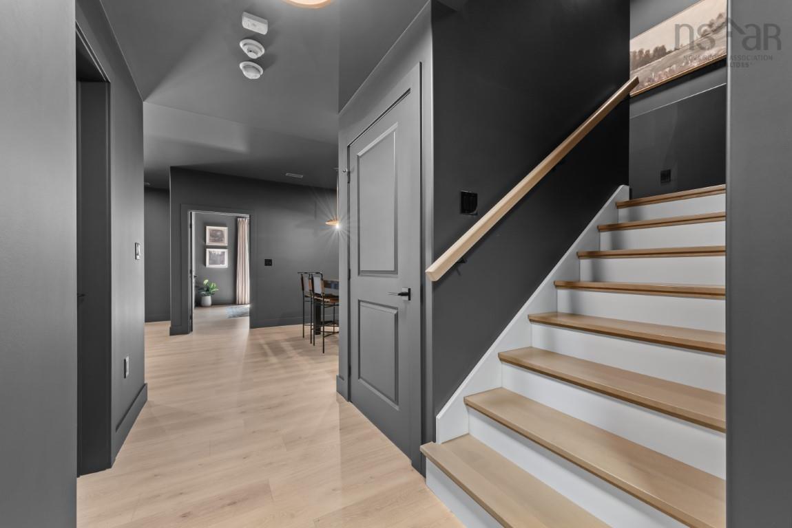 $1,550,000.00: 263 Sandy Run, Hammonds Plains