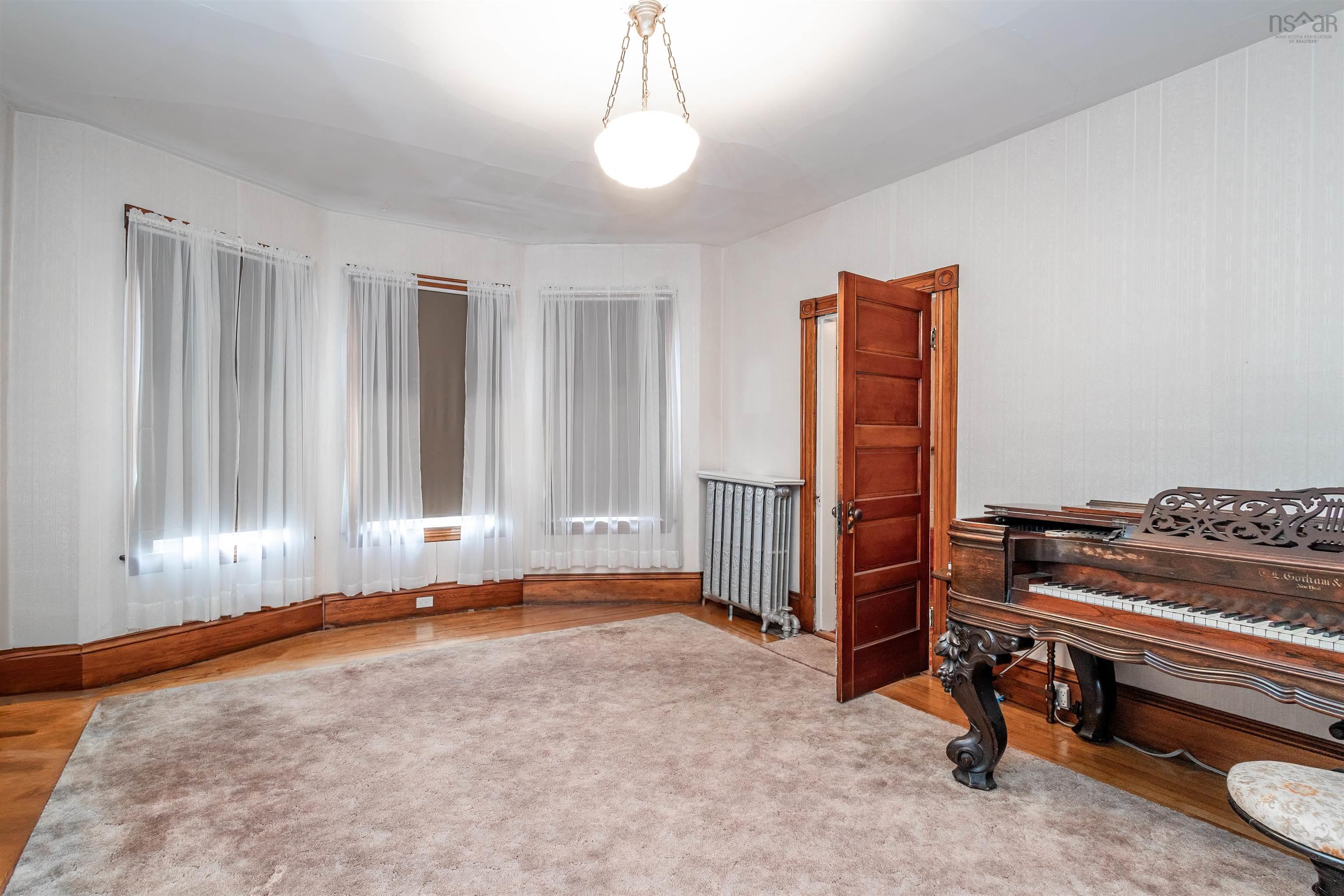 $199,000.00: 25 Douglas Street, Sydney