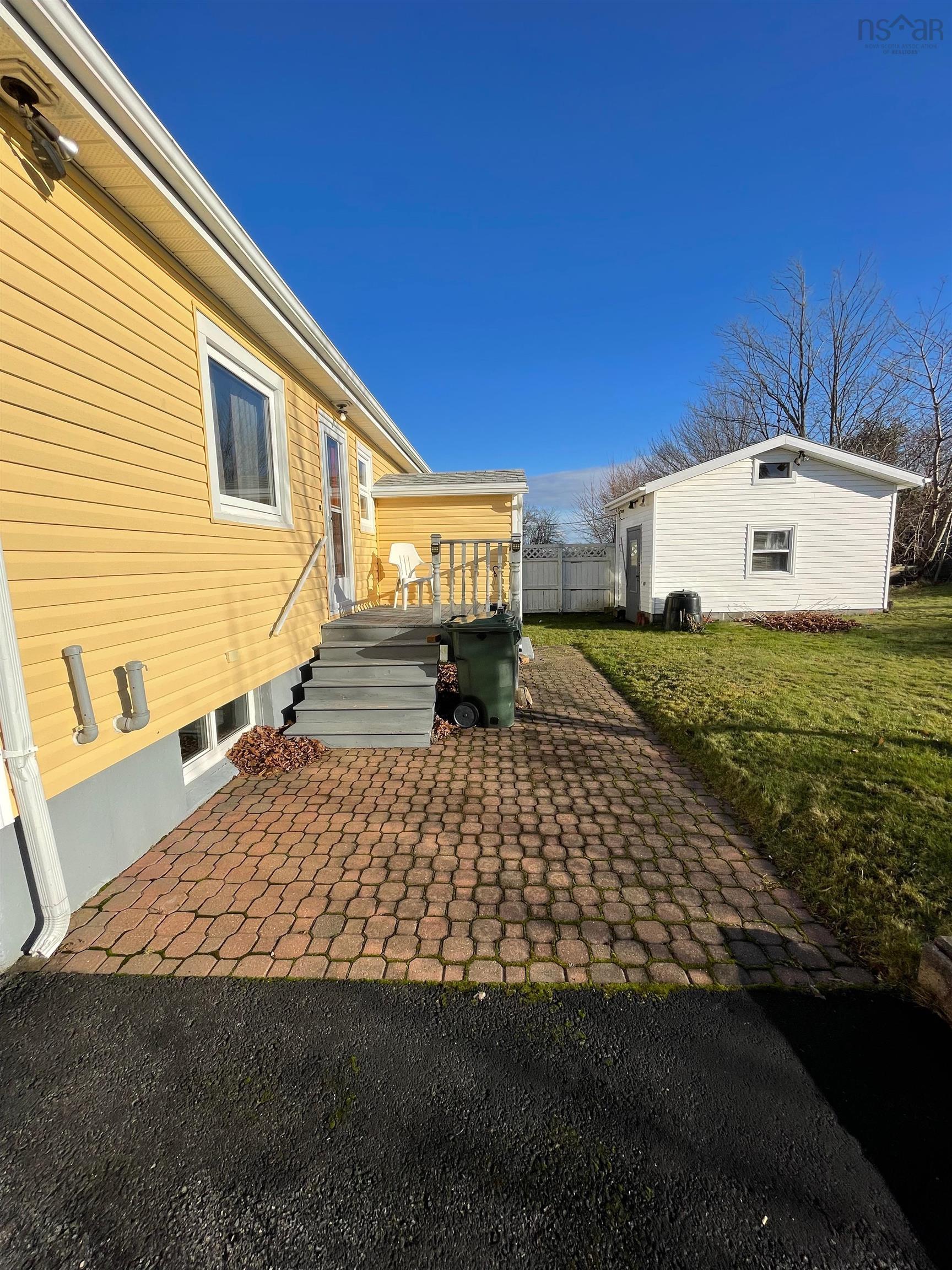 $279,000.00: 436 Birch Hill Drive, Sydney
