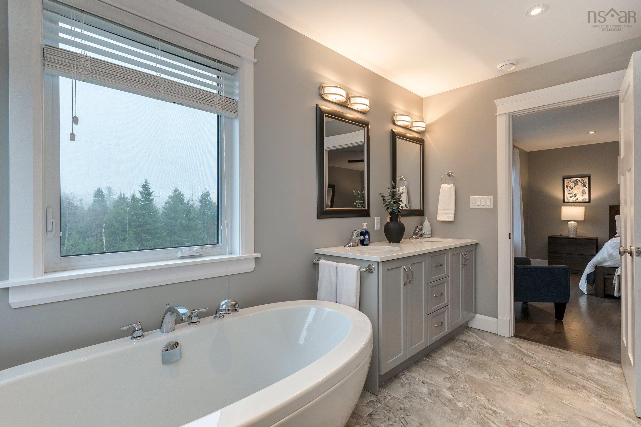 $864,900.00: 84 Wright Lake Run, Upper Tantallon
