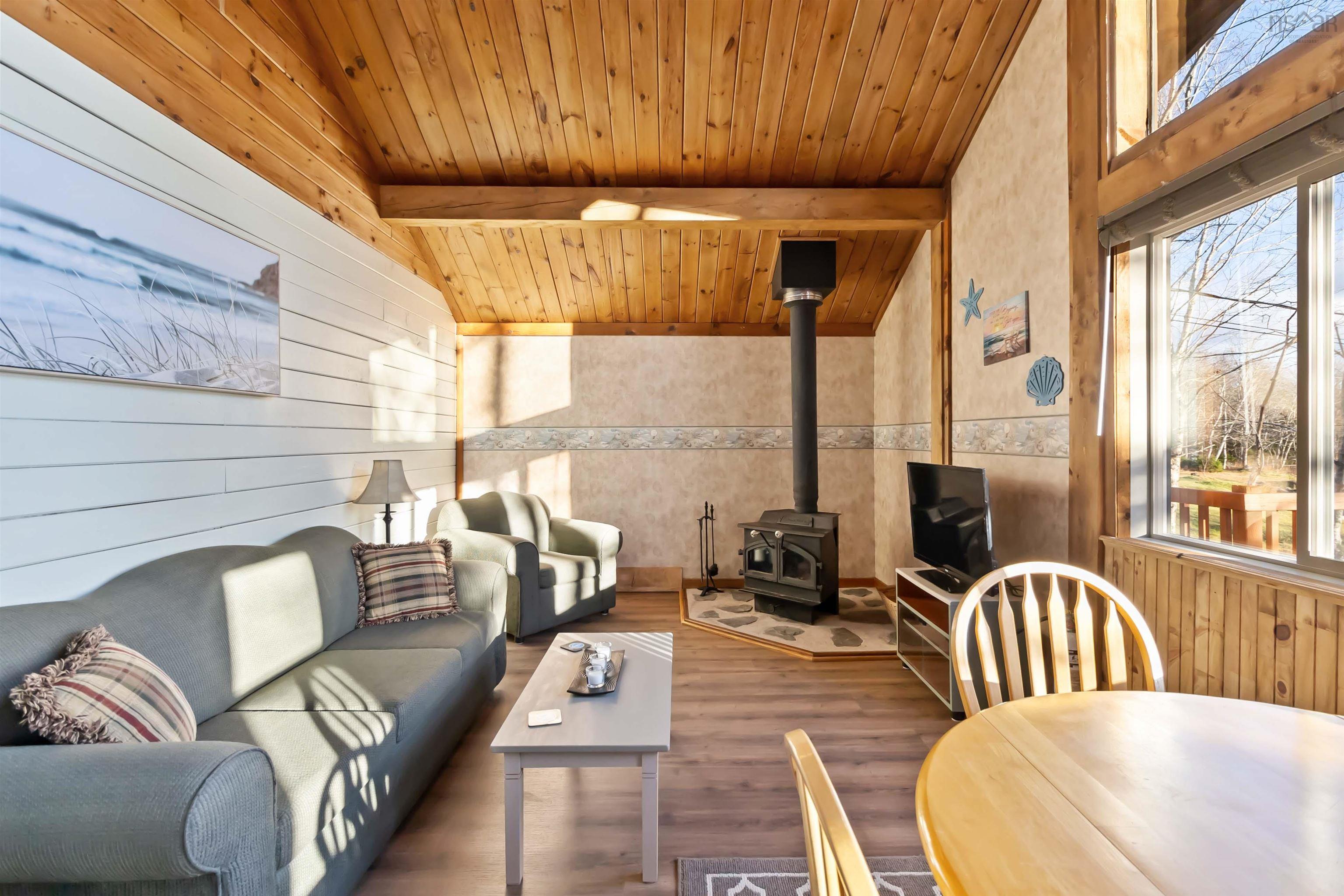 $304,900.00: 4 11 Beach View Lane, Summerville Centre