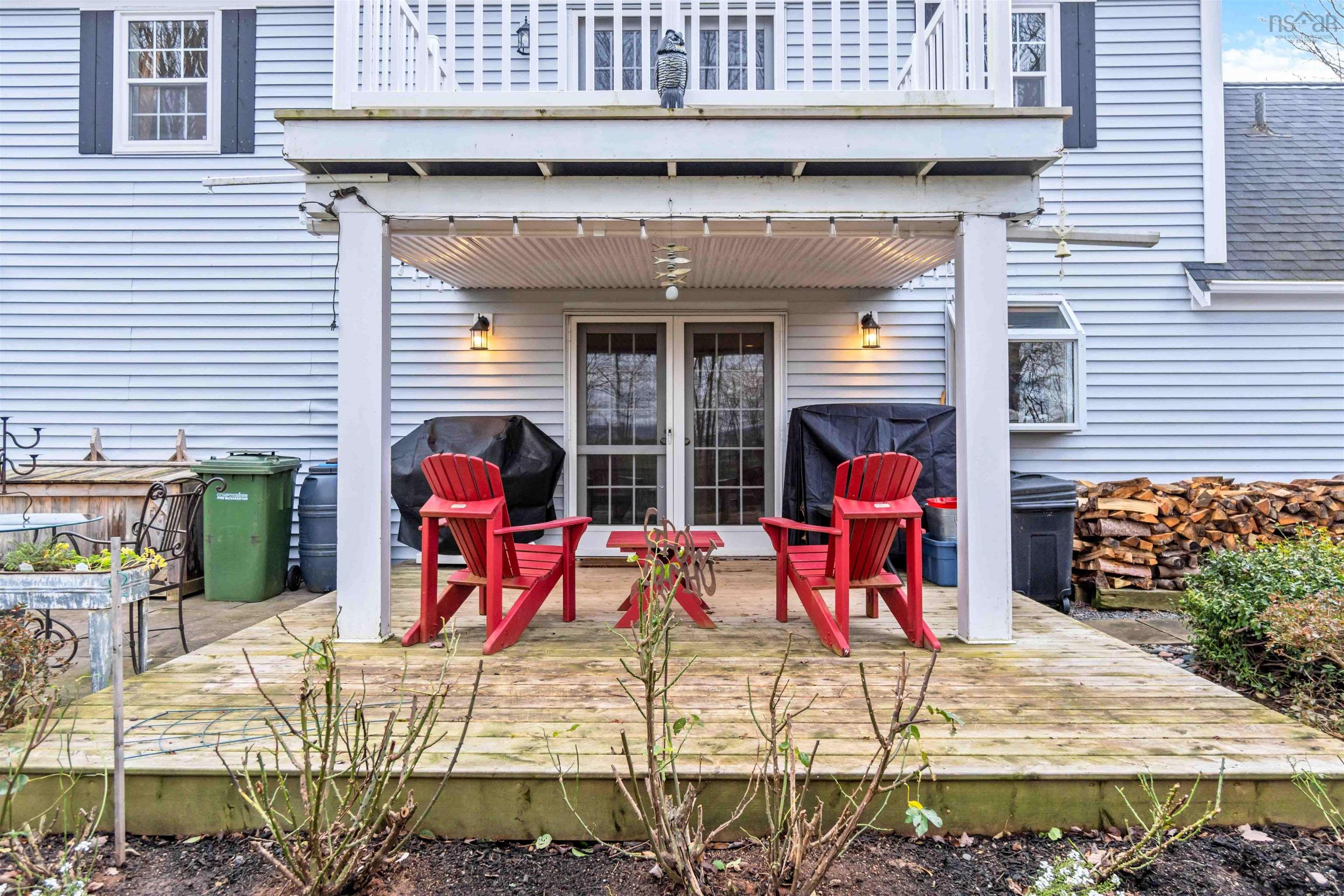 $789,000.00: 567 Canard Street, Lower Canard