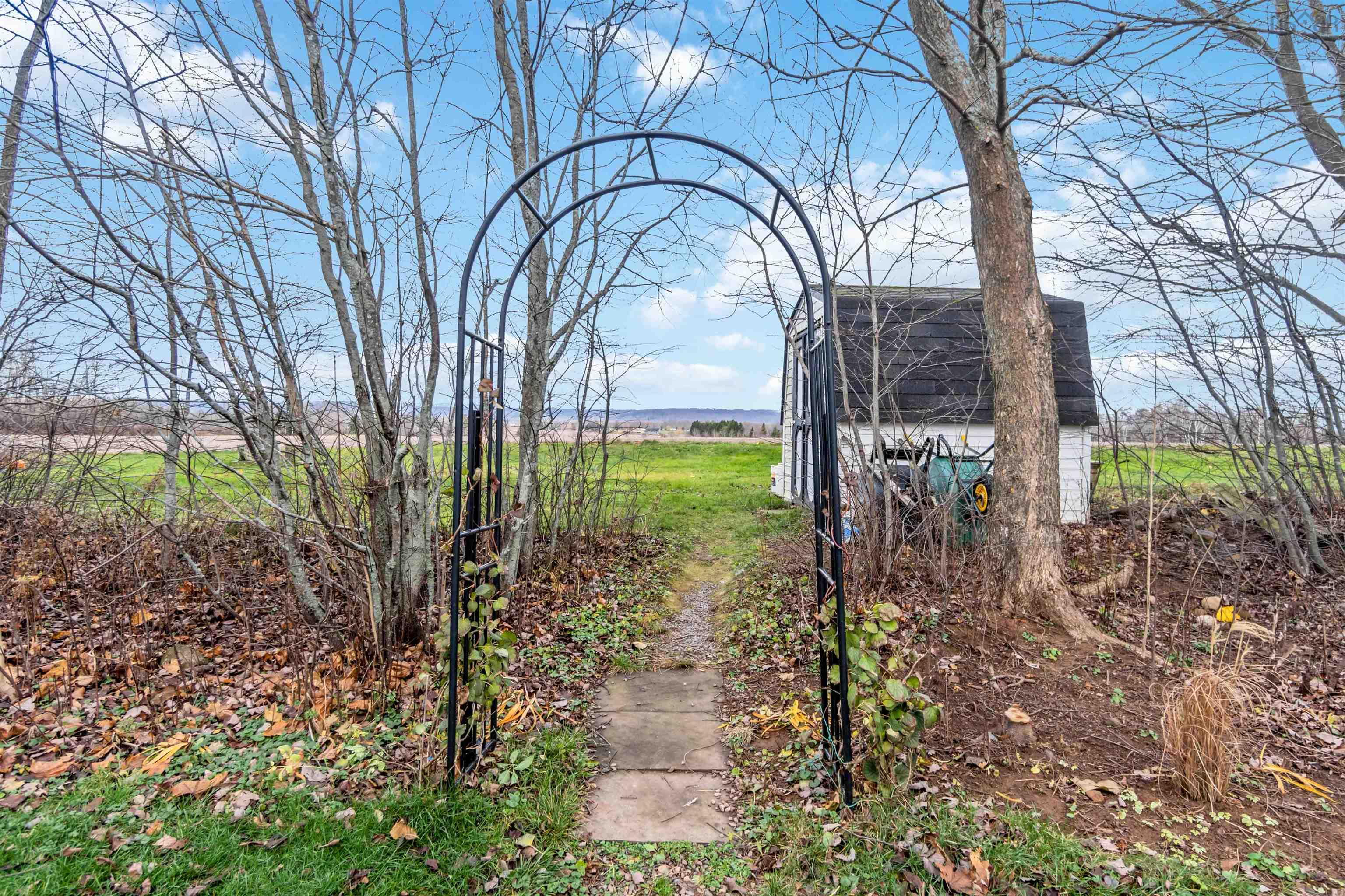 $789,000.00: 567 Canard Street, Lower Canard