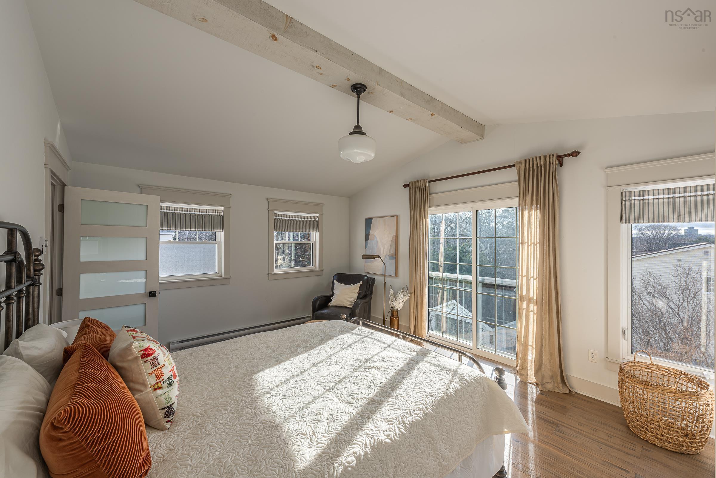 $925,000.00: 2750 Oxford Street, Halifax