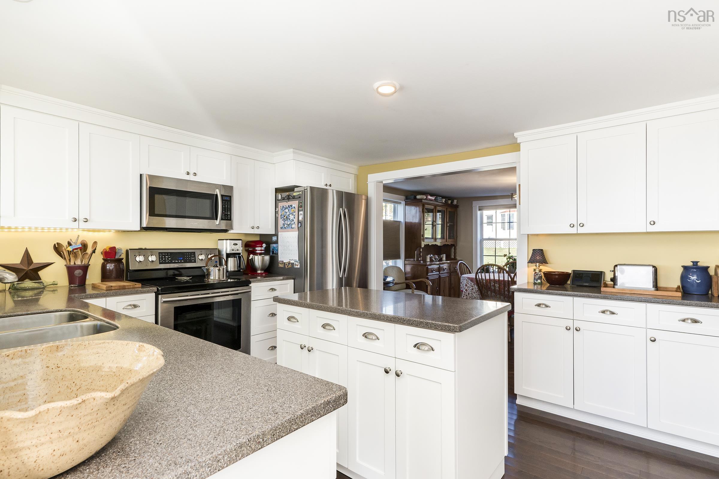 $495,000.00: 12271 Shore Road, Port George