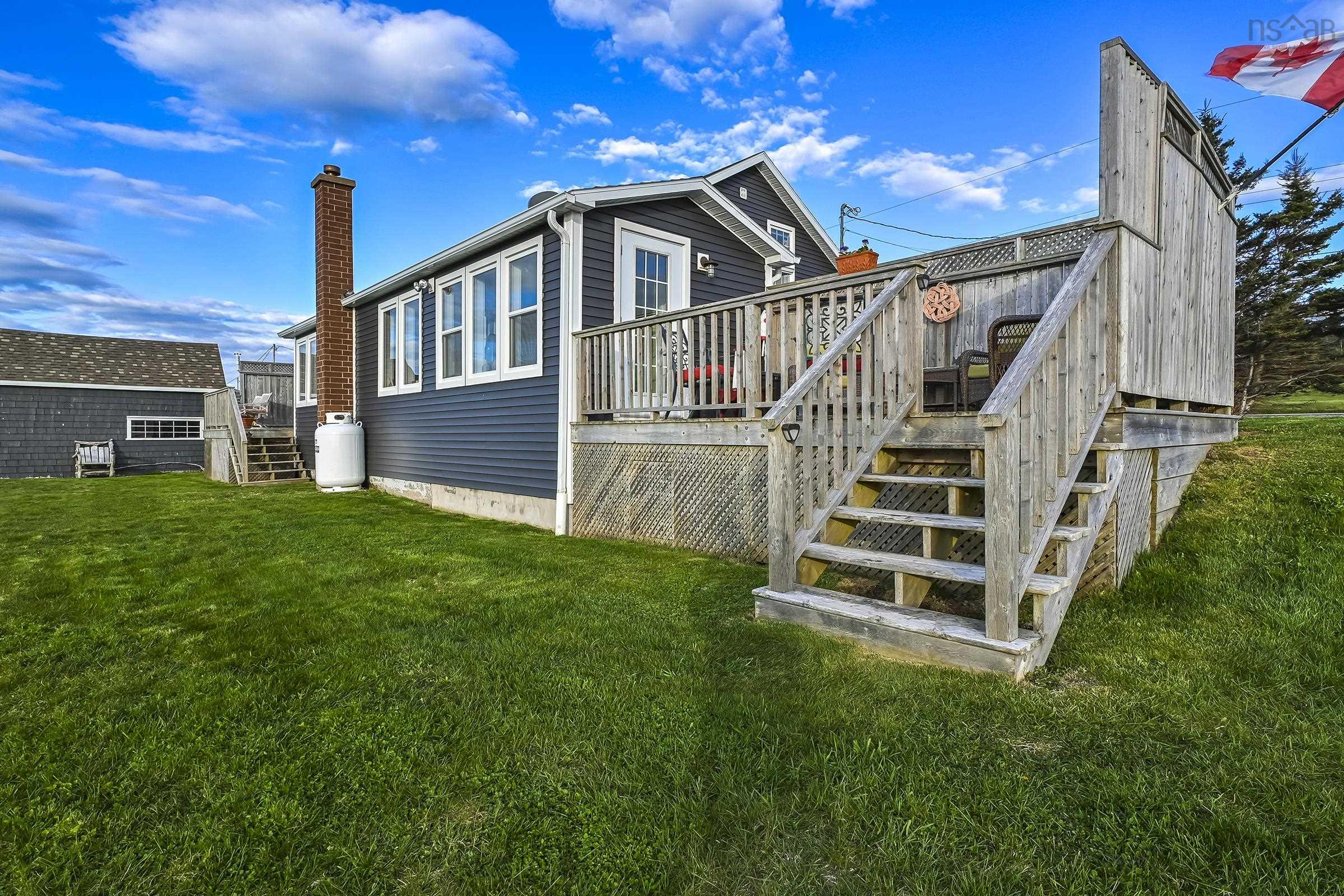 $495,000.00: 12271 Shore Road, Port George