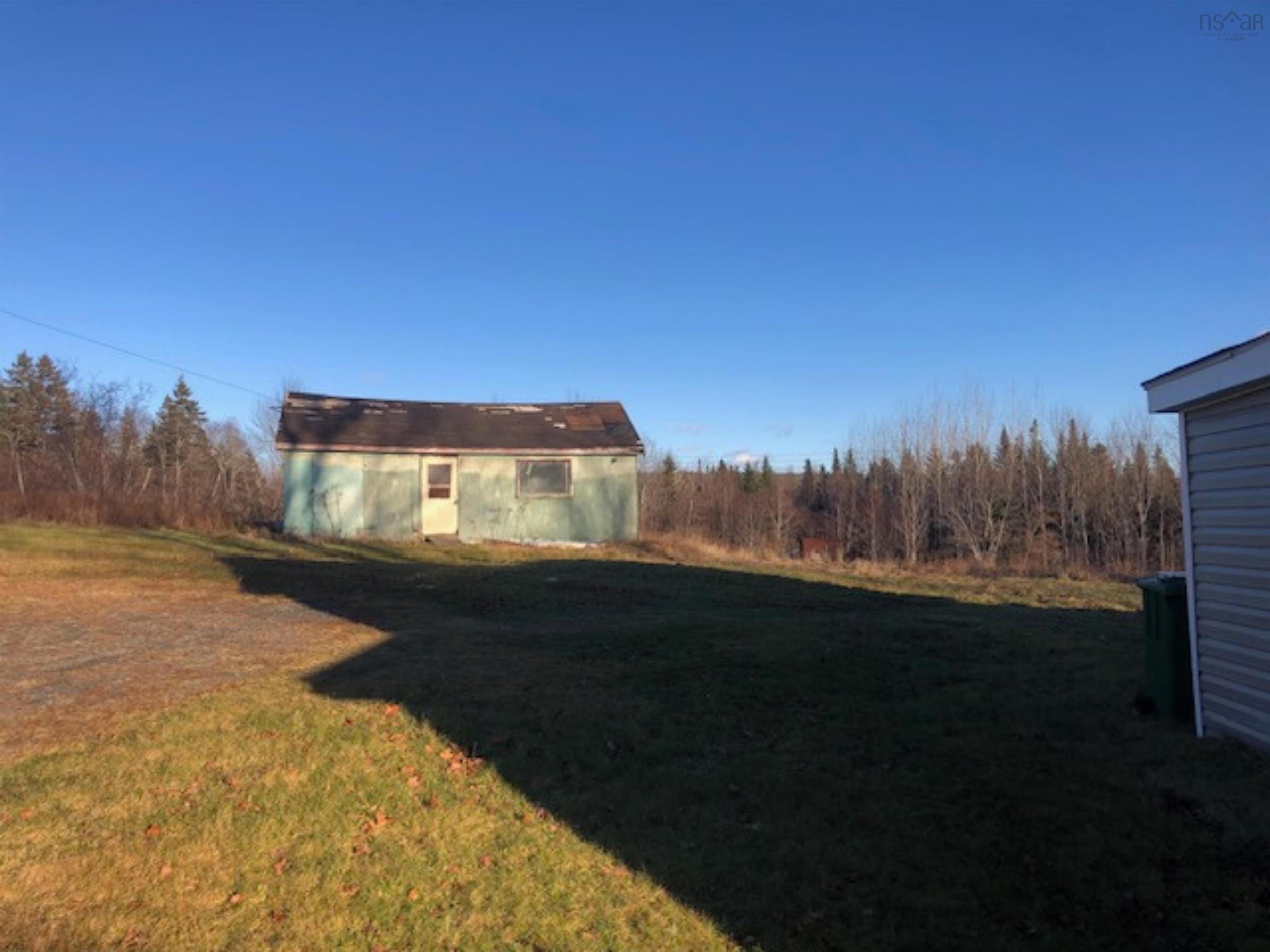 $129,000.00: 558 North River Road, North River