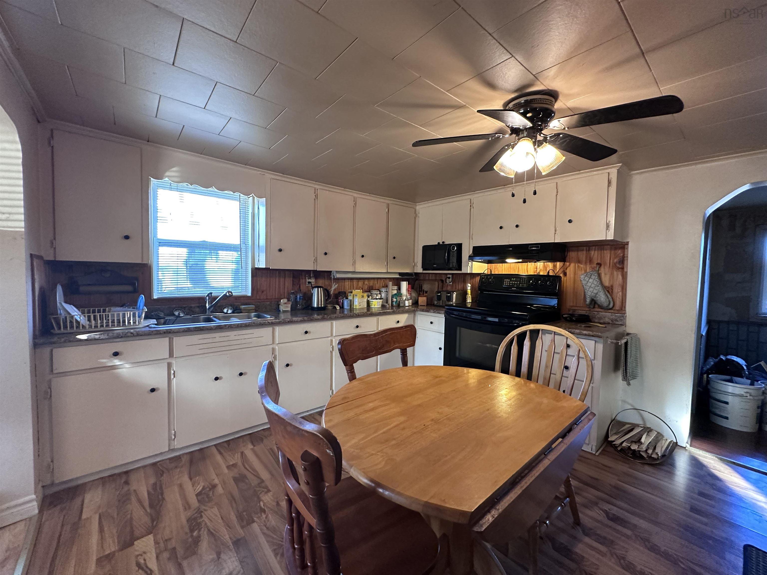 $129,000.00: 558 North River Road, North River