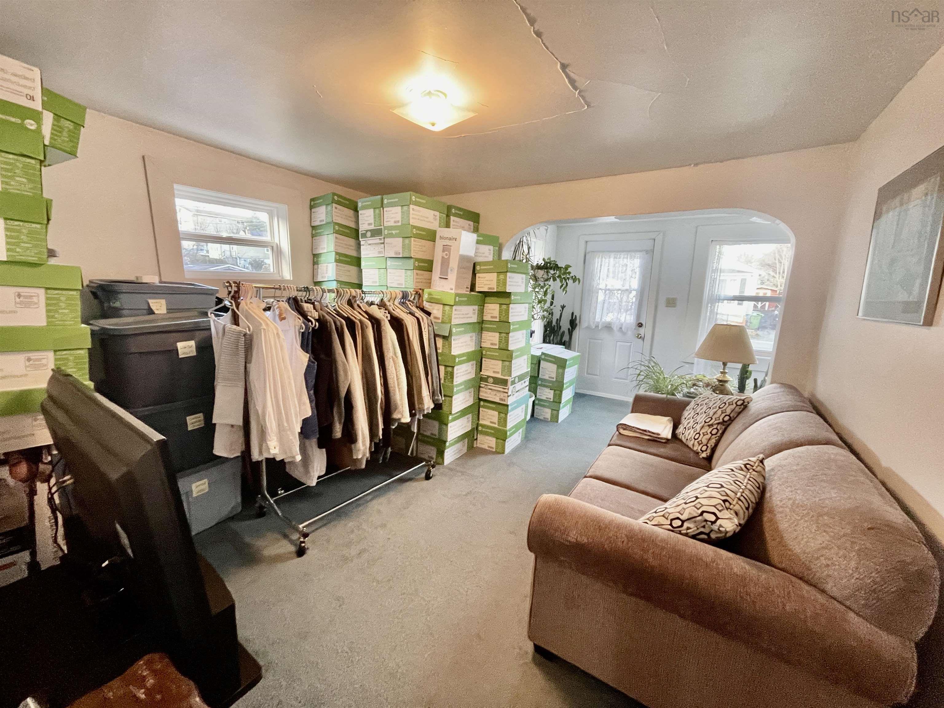 $499,900.00: 18 Rufus Avenue, Fairview
