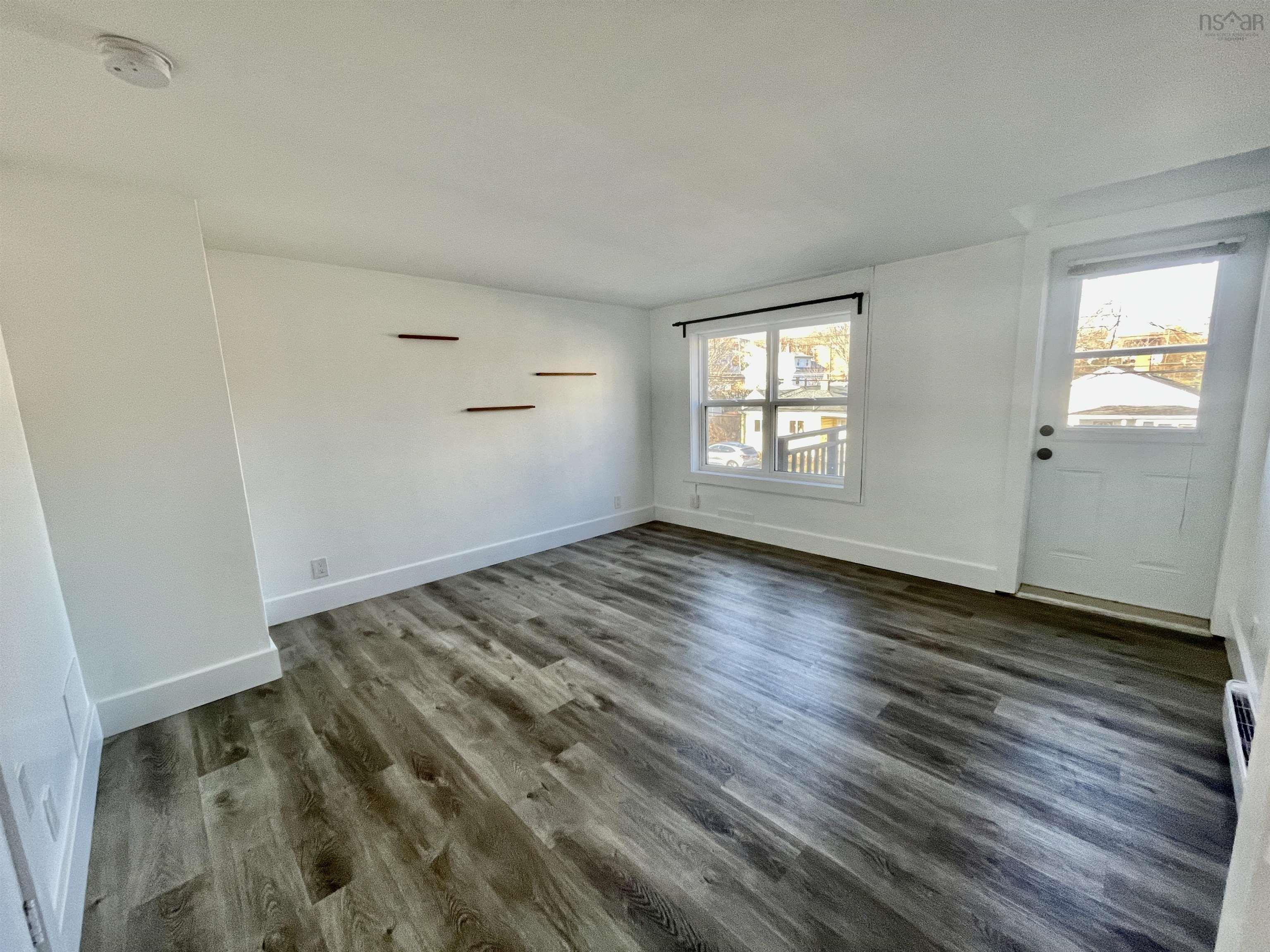 $499,900.00: 18 Rufus Avenue, Fairview