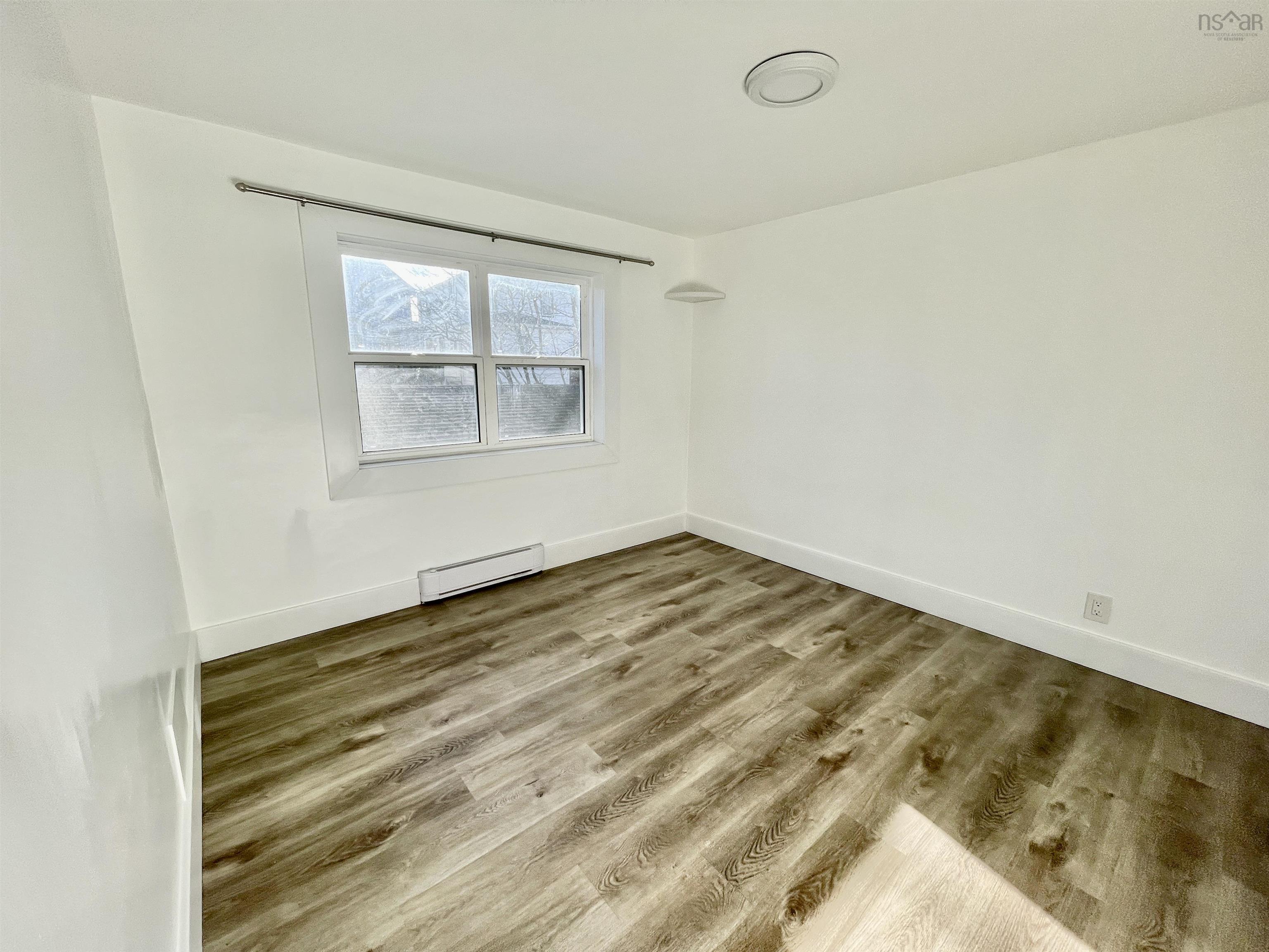$499,900.00: 18 Rufus Avenue, Fairview