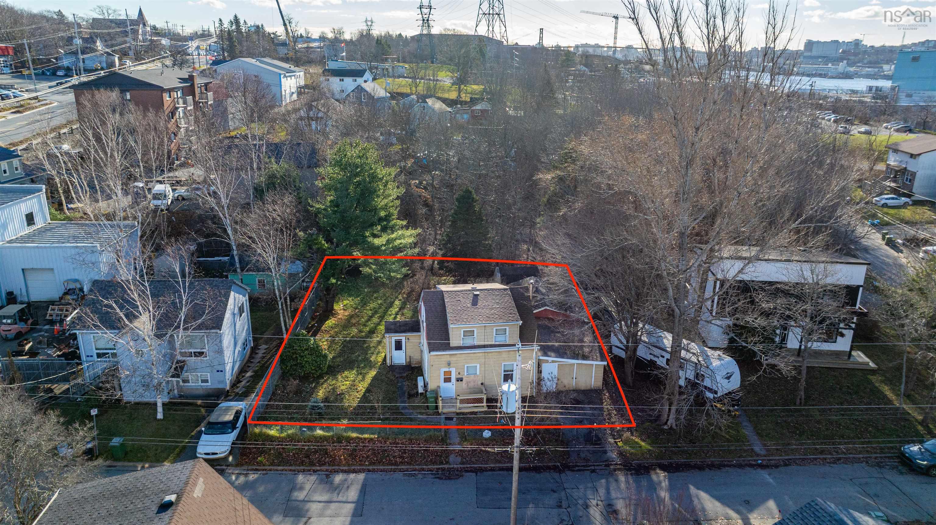 $200,000.00: 6 Pinewood Drive, Dartmouth