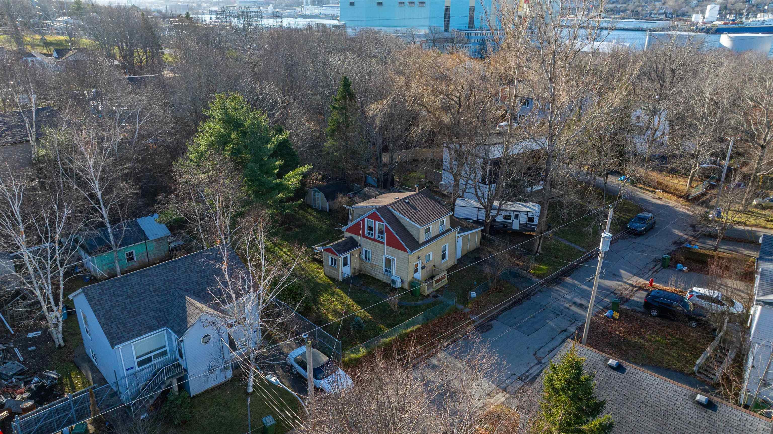 $200,000.00: 6 Pinewood Drive, Dartmouth