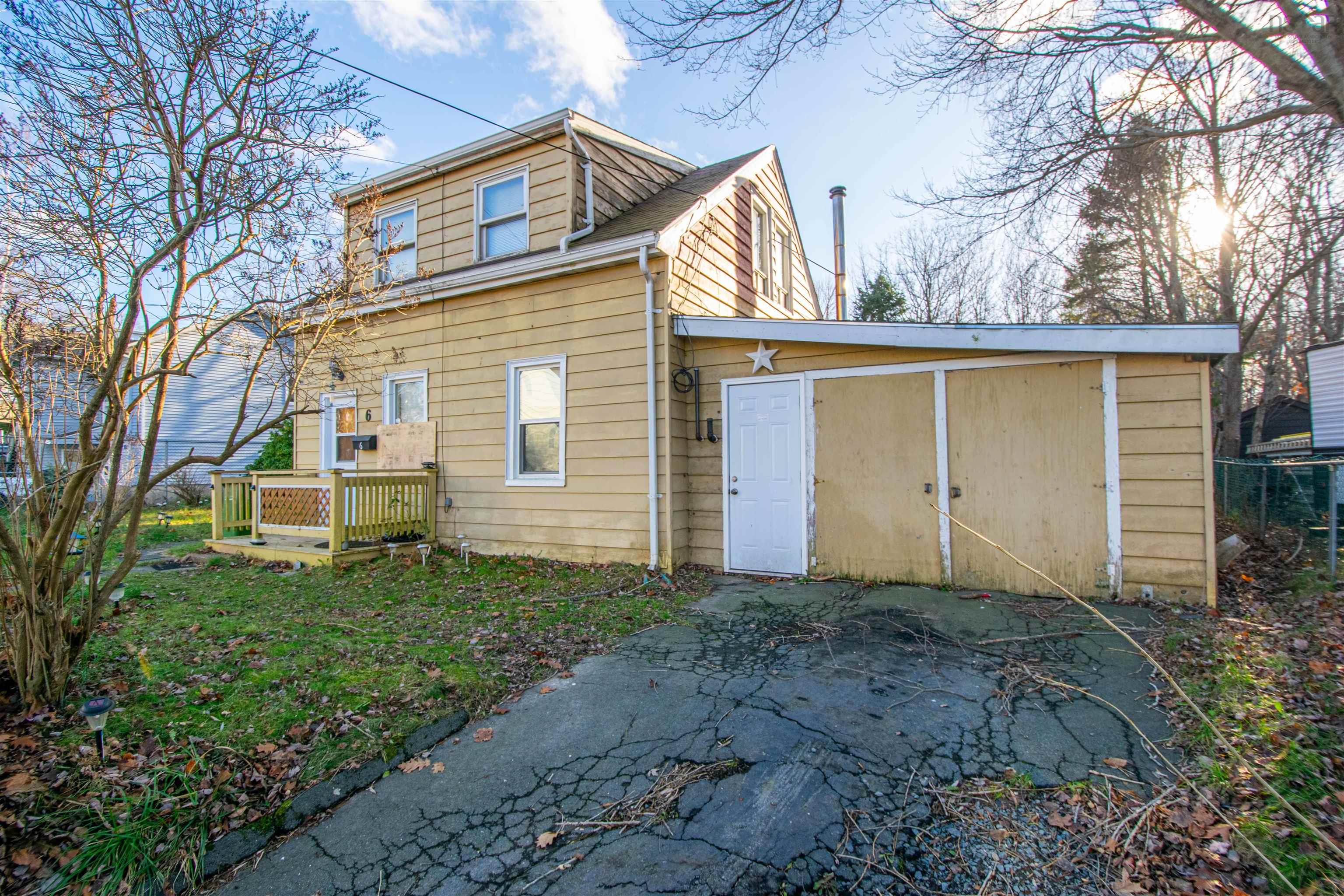 $200,000.00: 6 Pinewood Drive, Dartmouth