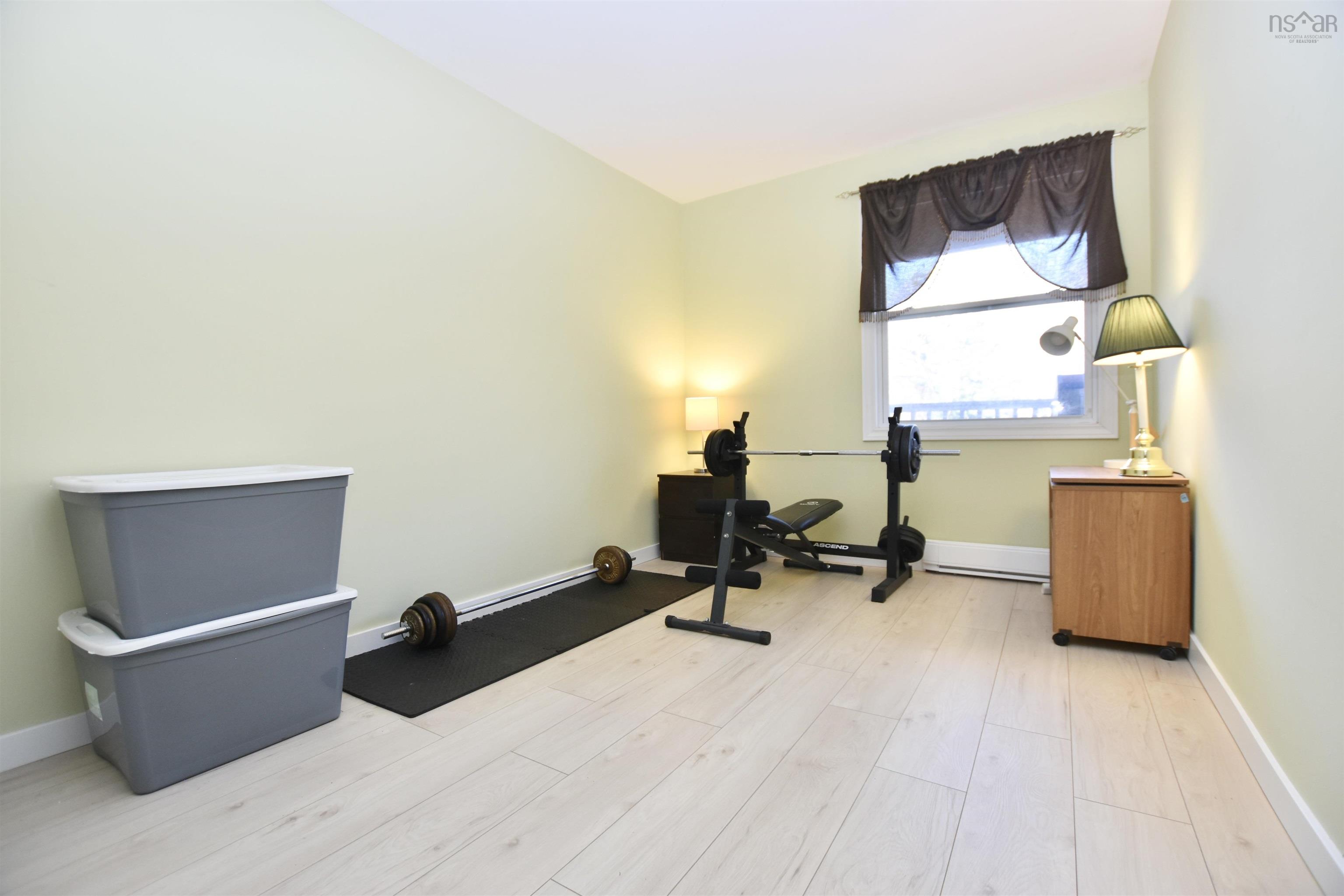 $369,900.00: 305 93 Kearney Lake Drive, Halifax