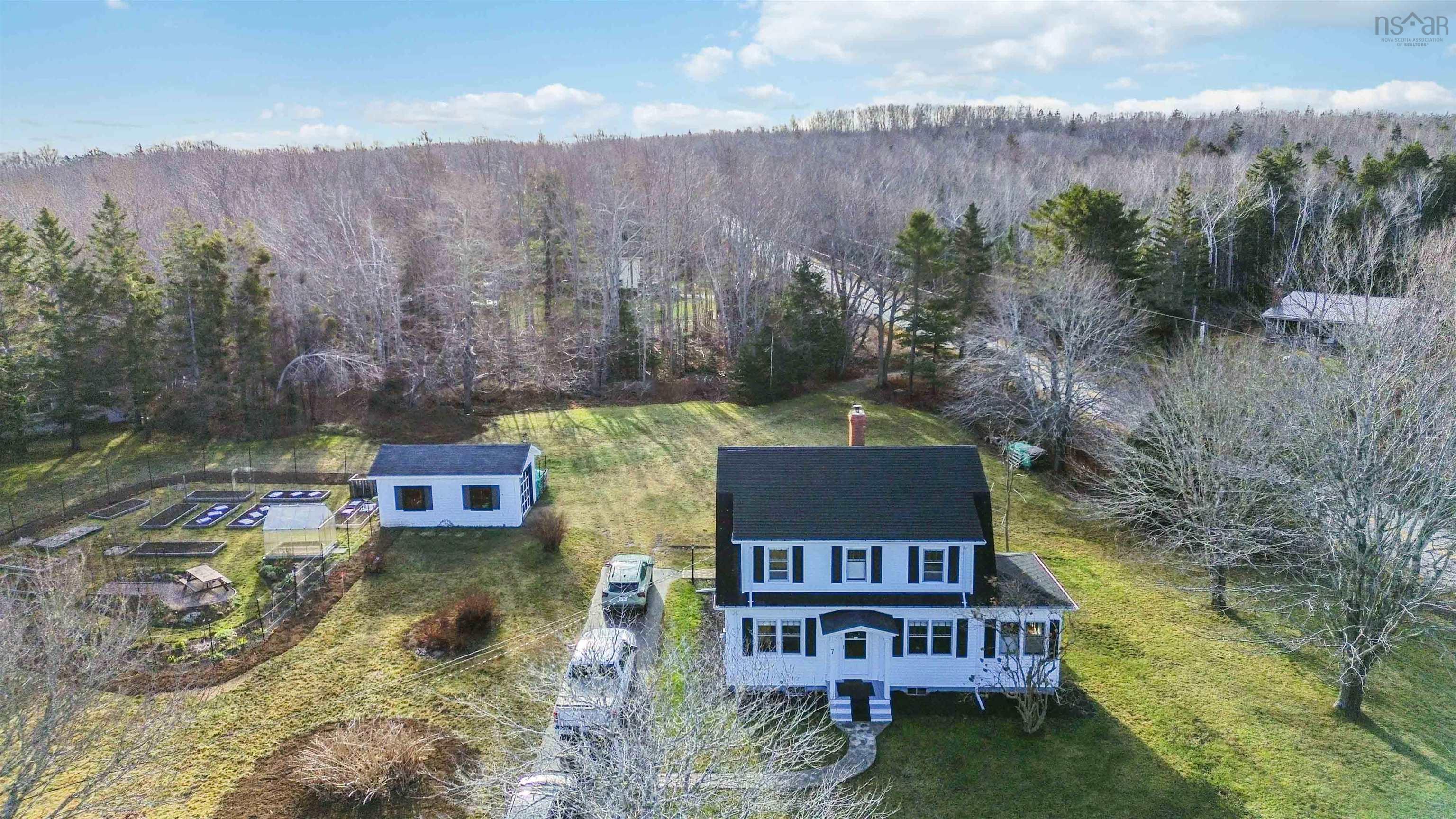 $379,900.00: 7 Bayview Shore Road, Bay View