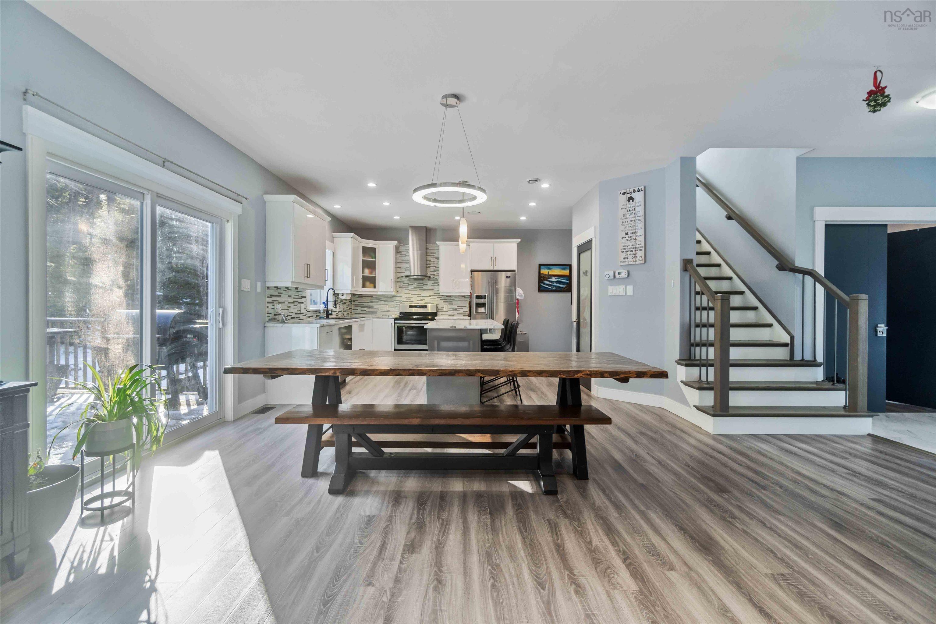 $799,900.00: 168 Kernwood Drive, Middle Sackville