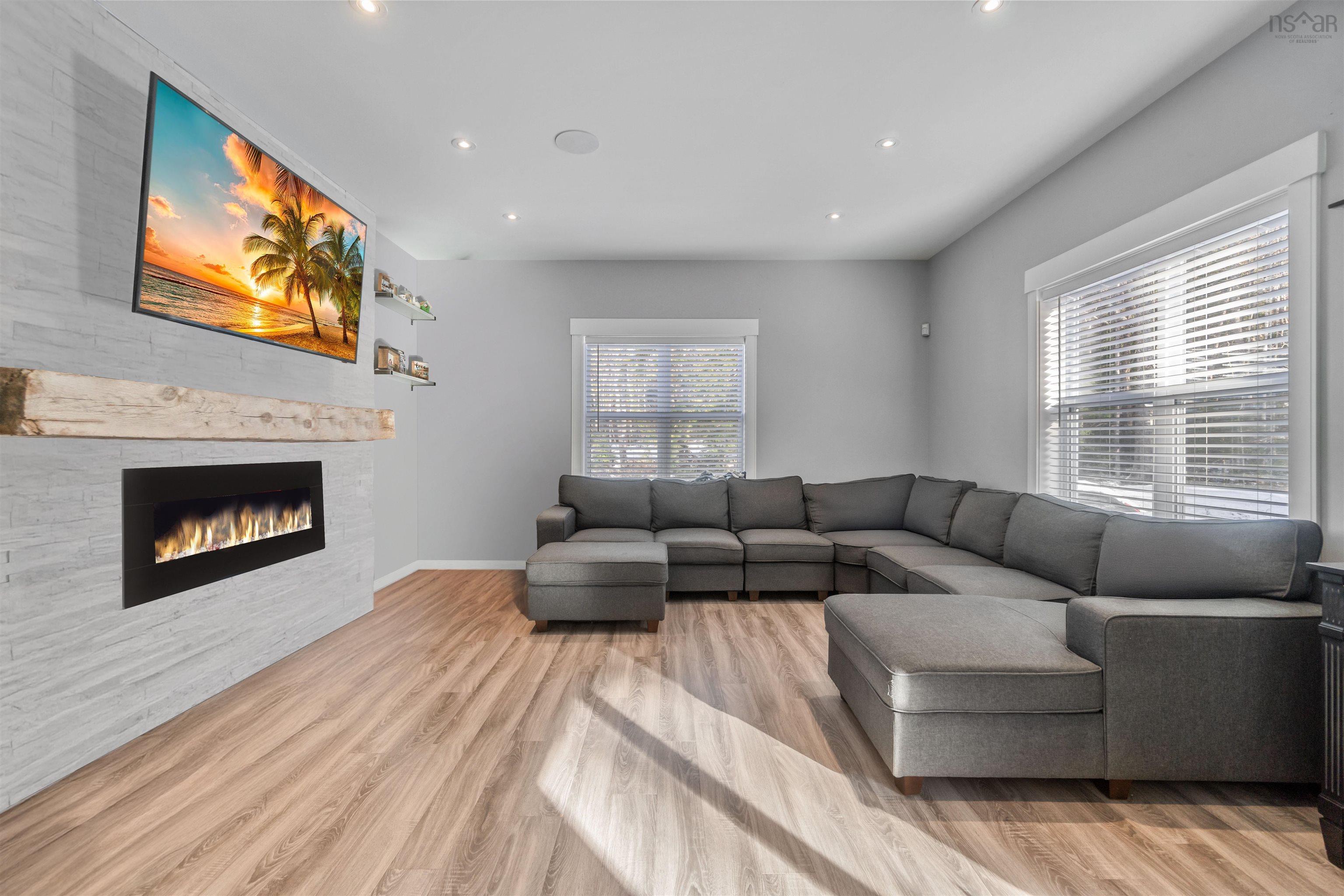 $799,900.00: 168 Kernwood Drive, Middle Sackville