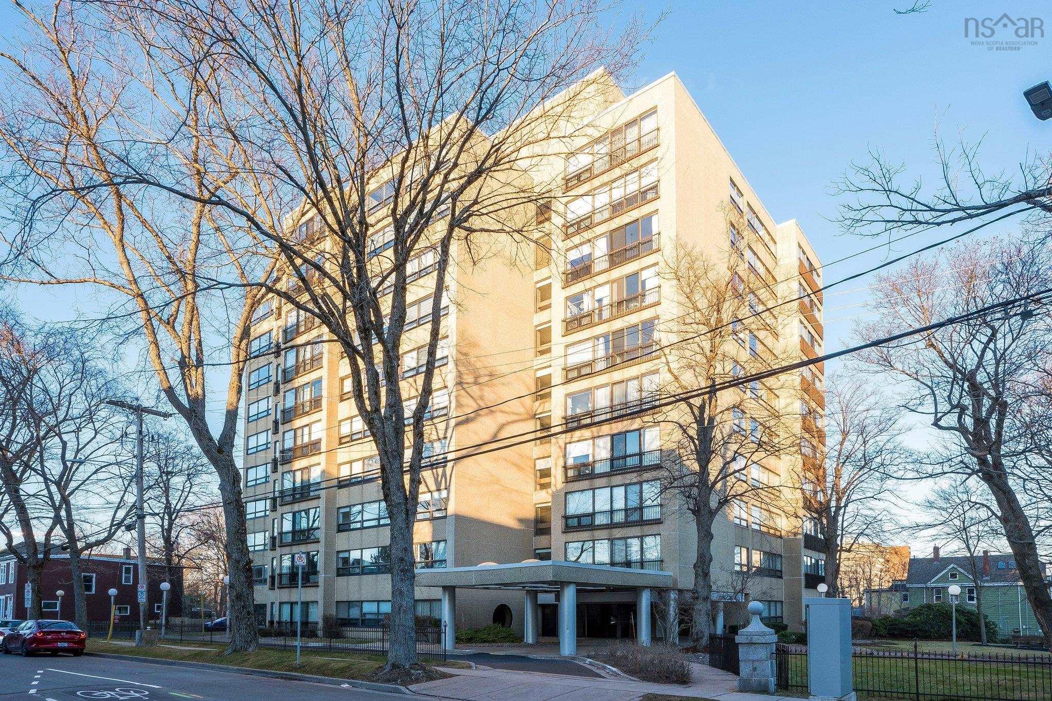 $849,900.00: 301 6095 Coburg Road, Halifax