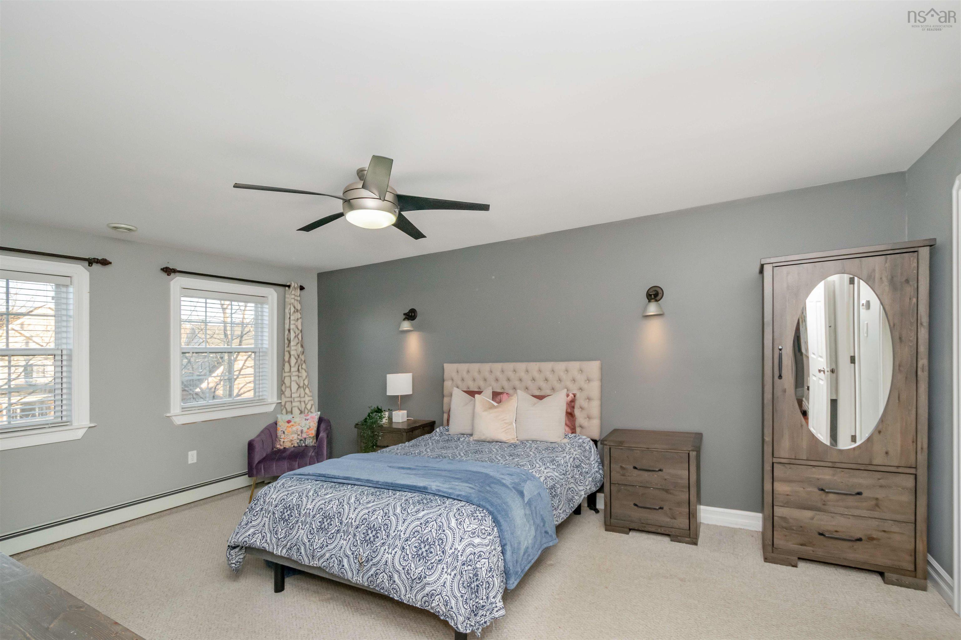$850,000.00: 400 Portland Hills Drive, Dartmouth
