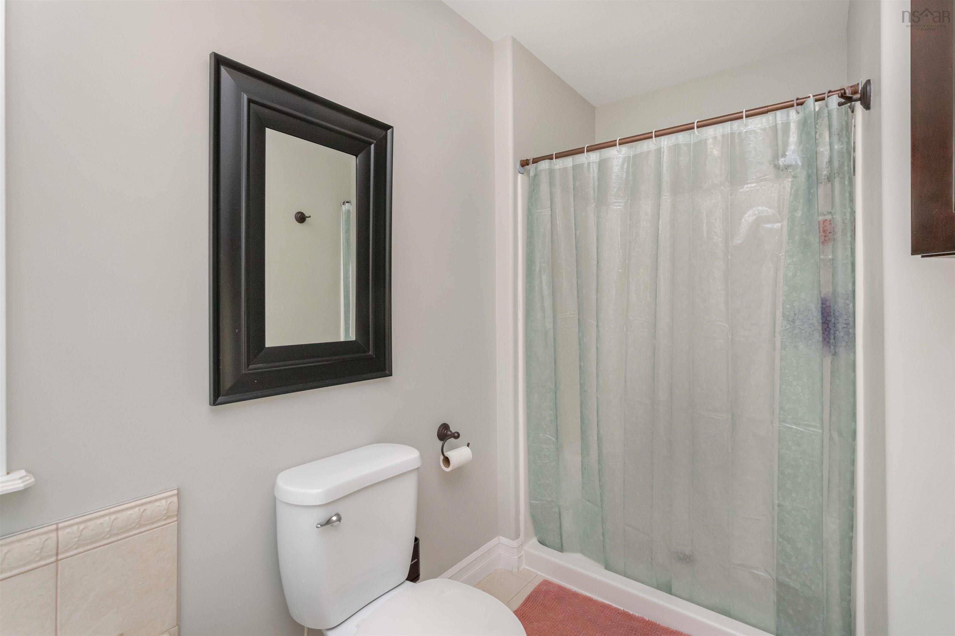 $850,000.00: 400 Portland Hills Drive, Dartmouth