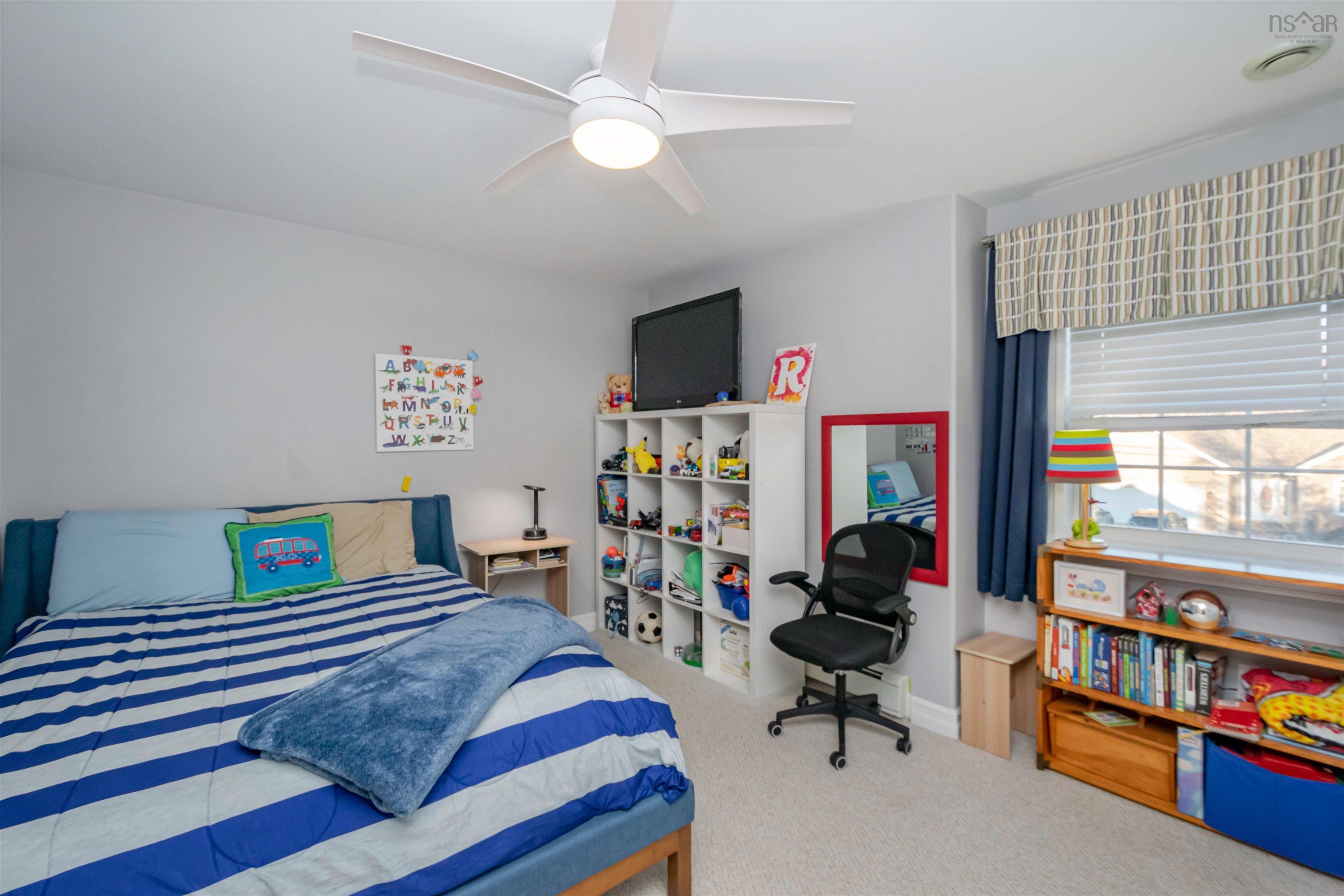 $850,000.00: 400 Portland Hills Drive, Dartmouth