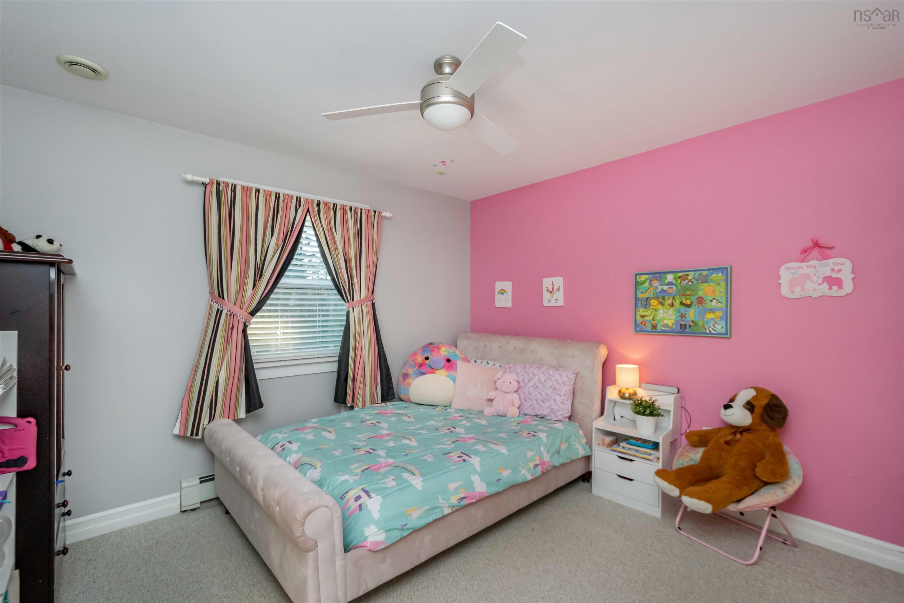 $850,000.00: 400 Portland Hills Drive, Dartmouth