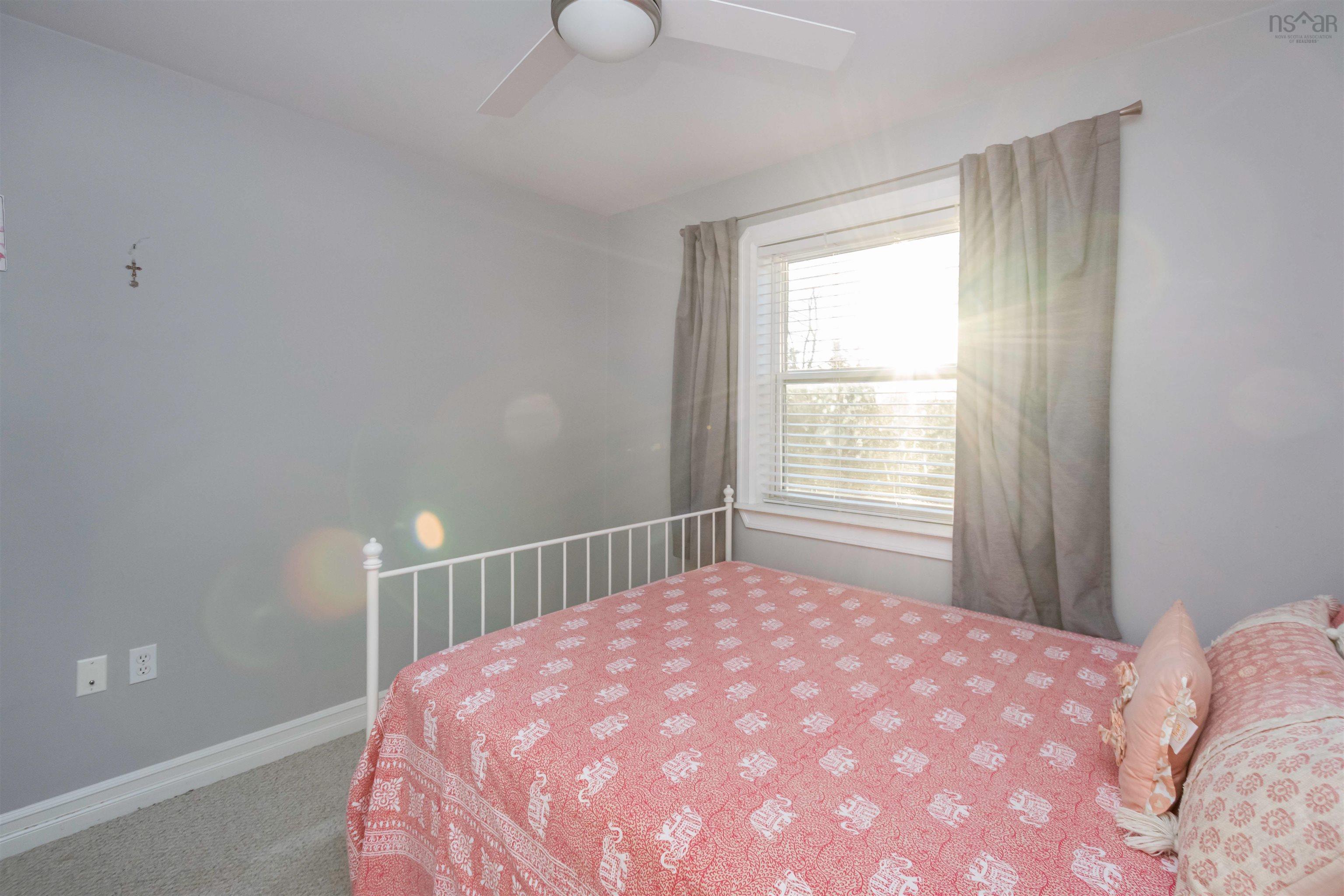$850,000.00: 400 Portland Hills Drive, Dartmouth