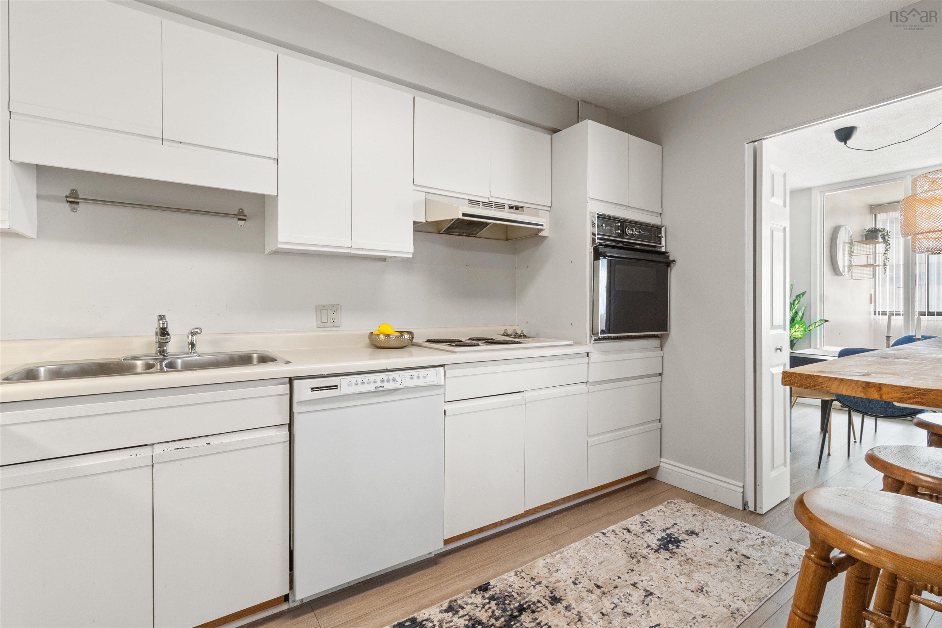 $459,000.00: 211 5959 Spring Garden Road, Halifax