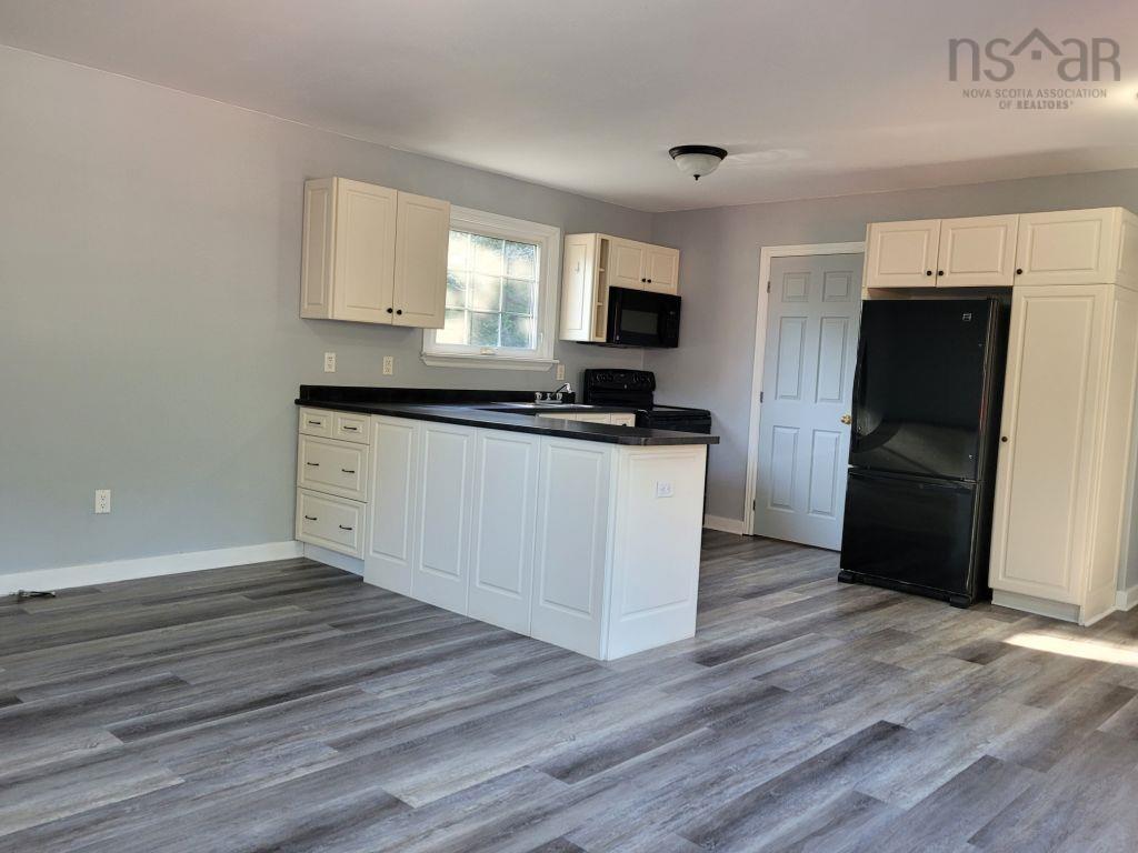 $239,000.00: 10 Howard Stevens Walk, Clam Harbour