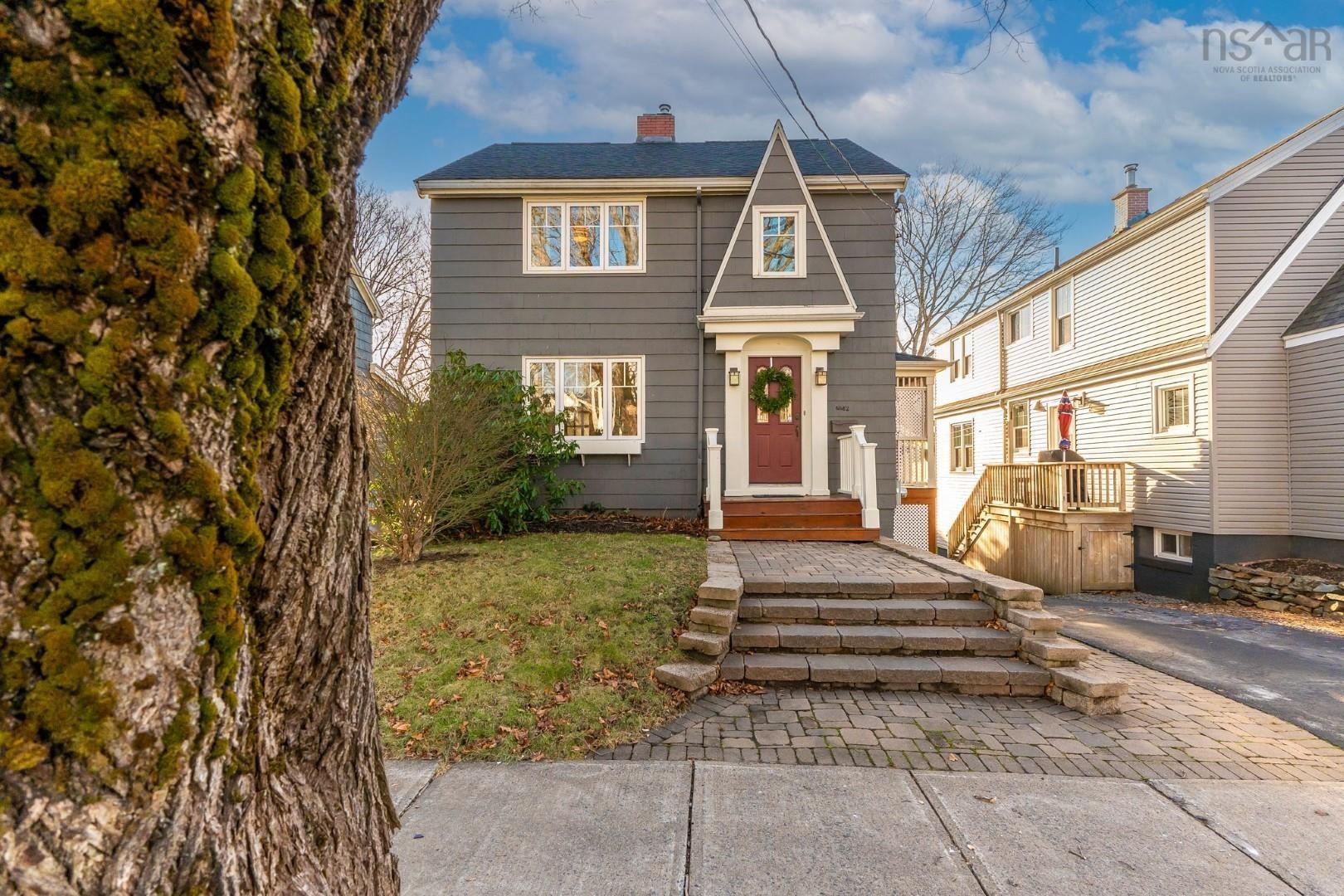$1,100,000.00: 6682 Second Street, Halifax