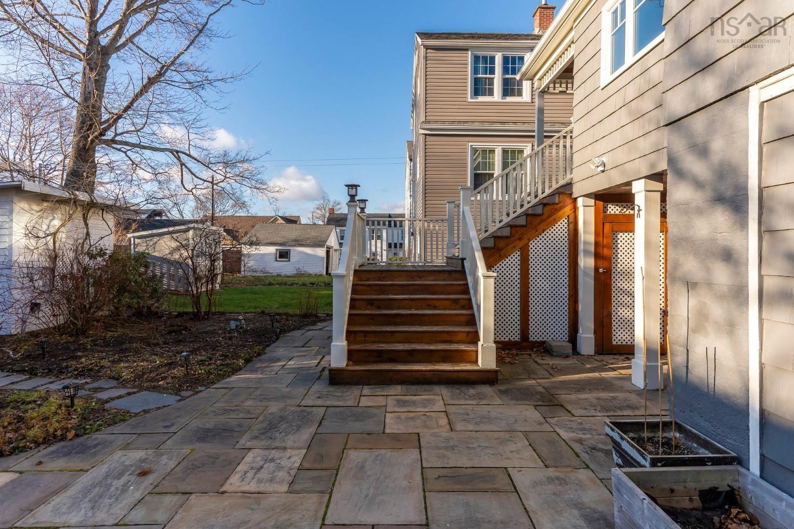 $1,100,000.00: 6682 Second Street, Halifax