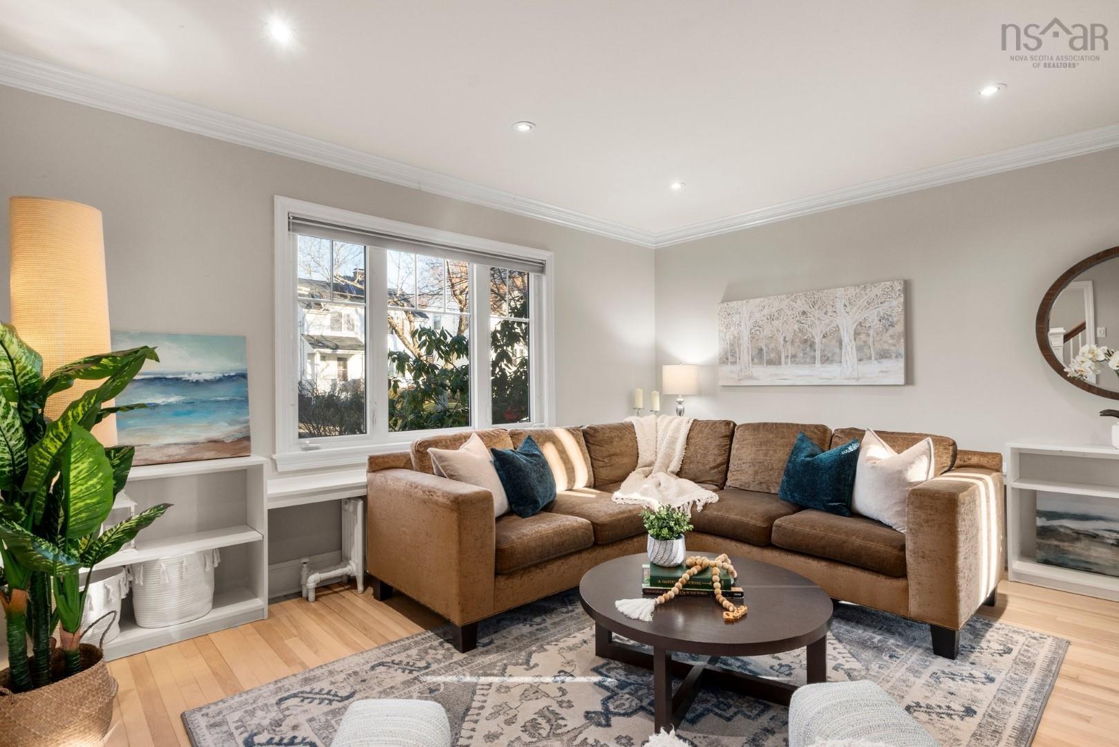 $1,100,000.00: 6682 Second Street, Halifax