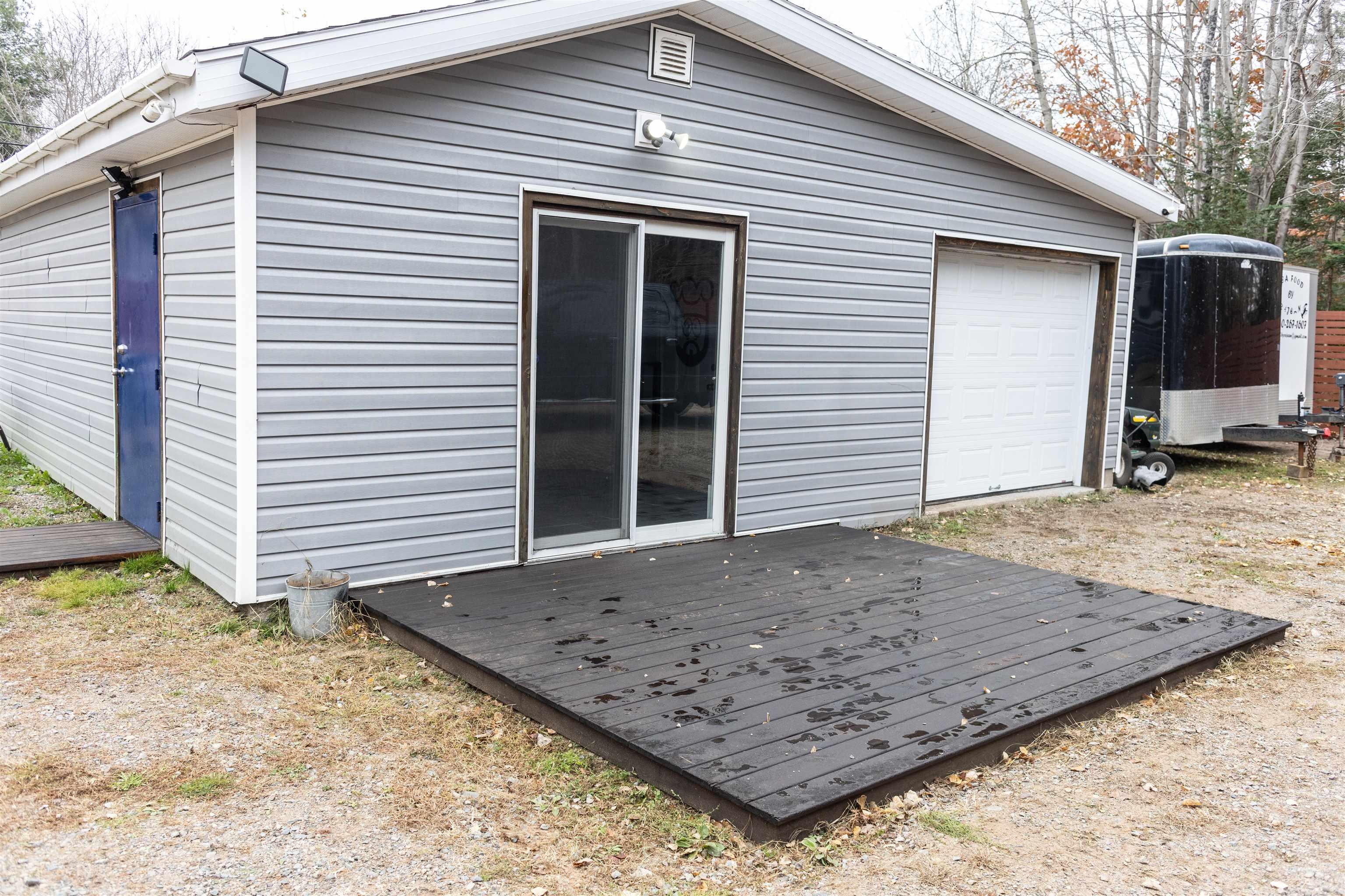 $420,000.00: 201 10430 Highway 201 Highway W, Meadowvale